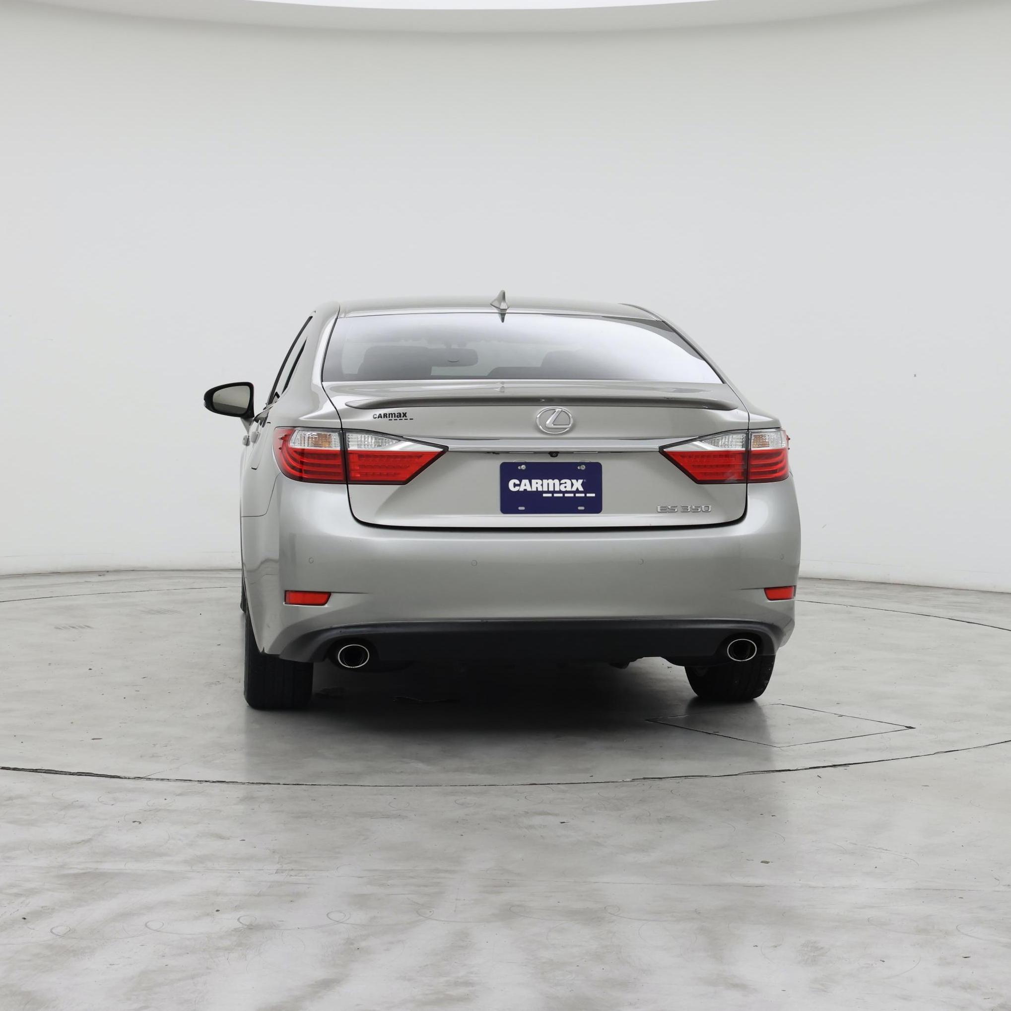Thumbnail: 2015 Lexus ES - 6