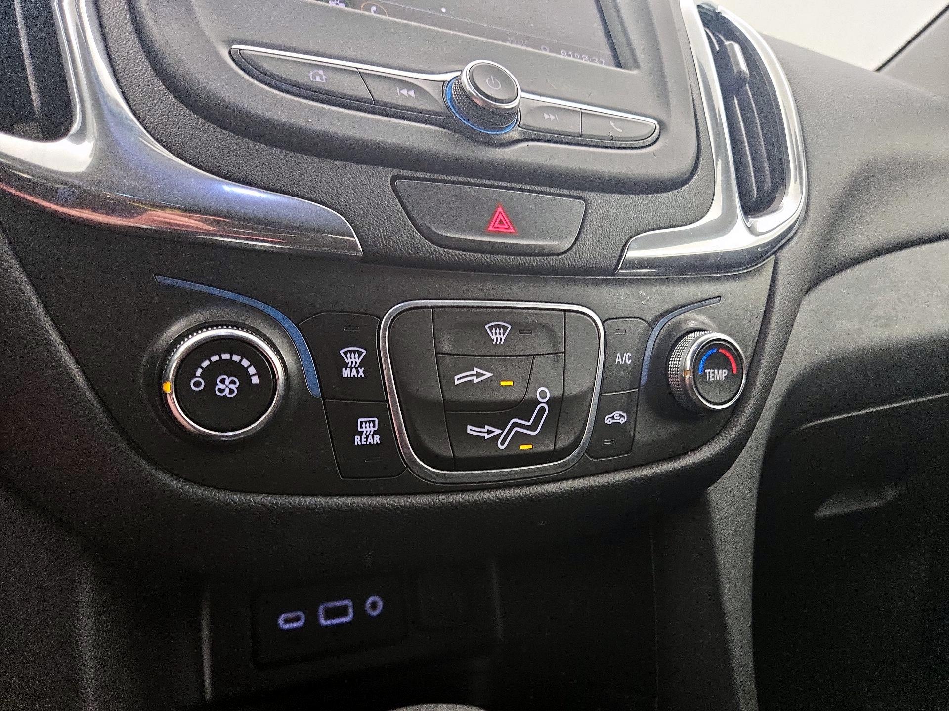Thumbnail: 2020 Chevrolet Equinox - 16