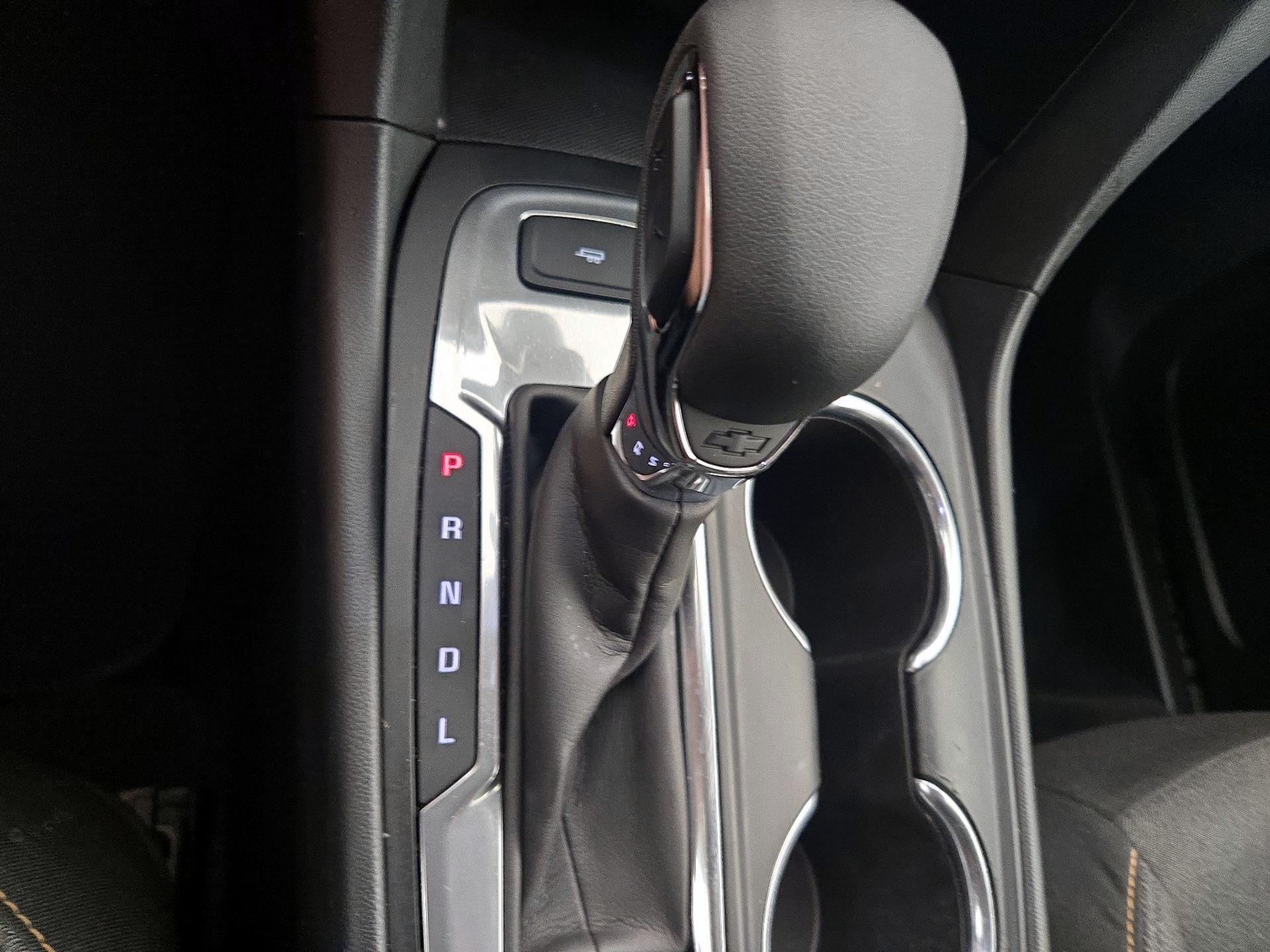 Thumbnail: 2020 Chevrolet Equinox - 17