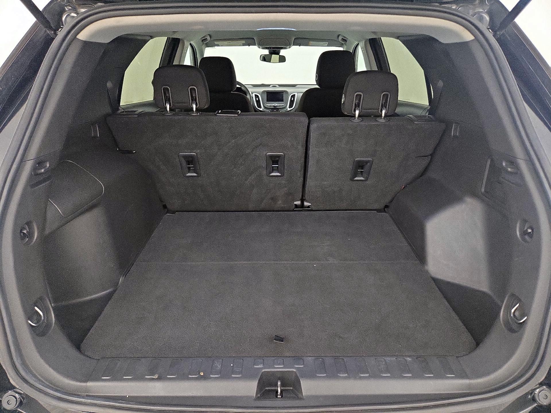 Thumbnail: 2020 Chevrolet Equinox - 20