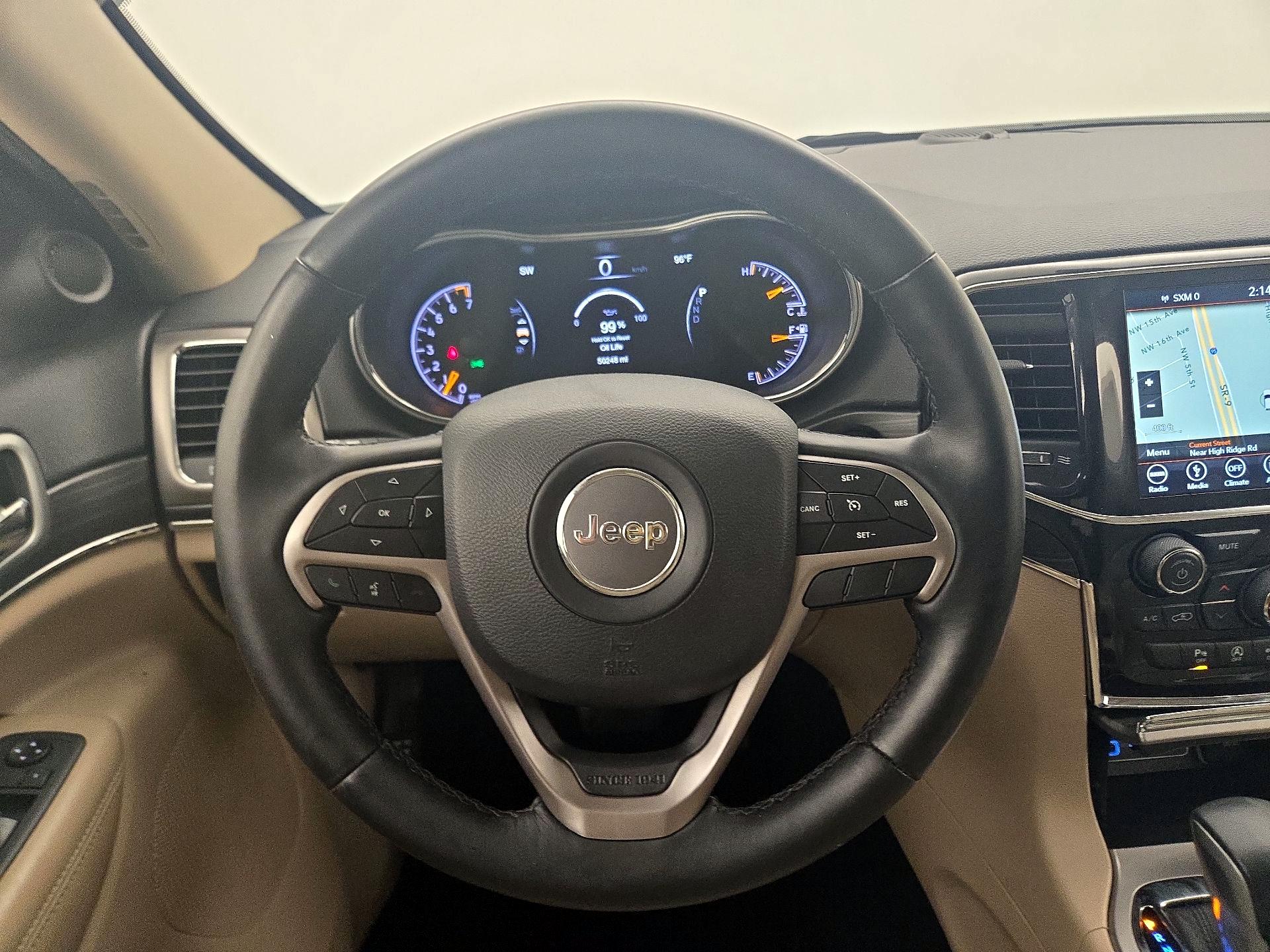 Thumbnail: 2019 Jeep Grand Cherokee - 10