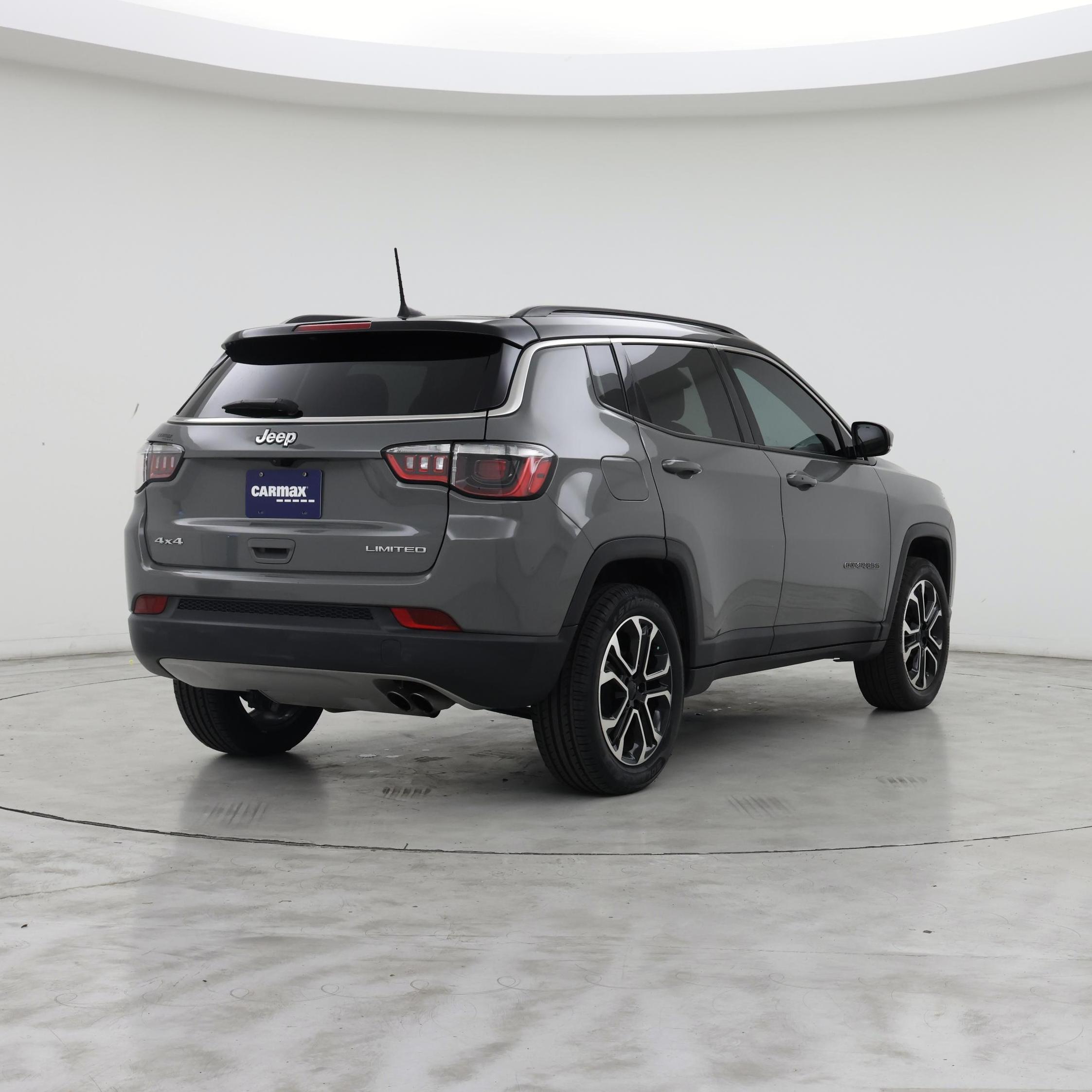 Thumbnail: 2022 Jeep Compass - 8