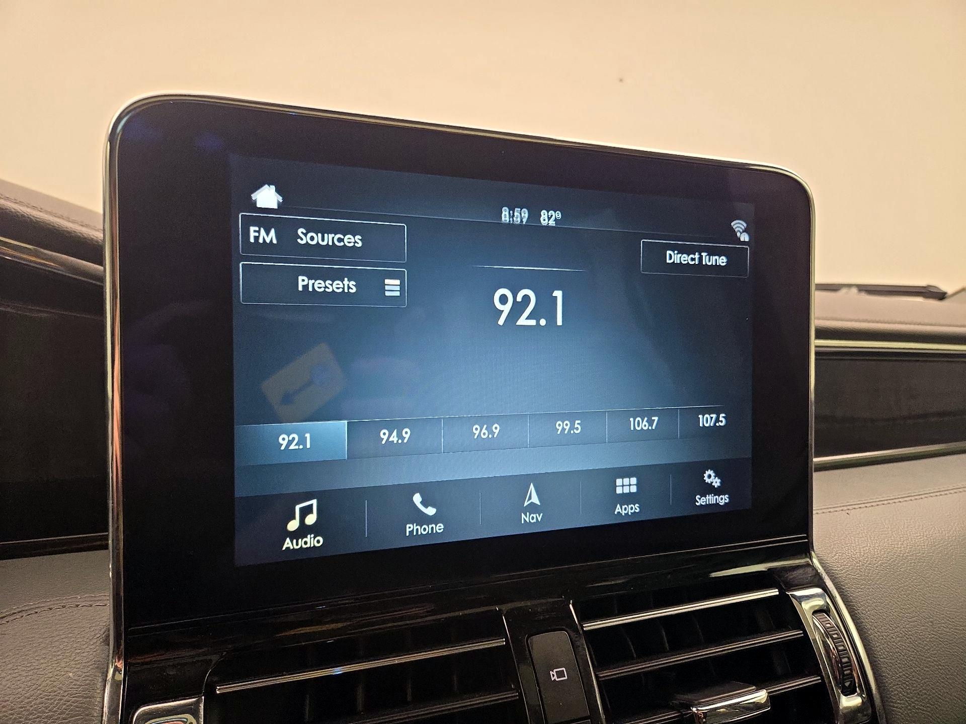 Thumbnail: 2019 Lincoln Navigator - 16