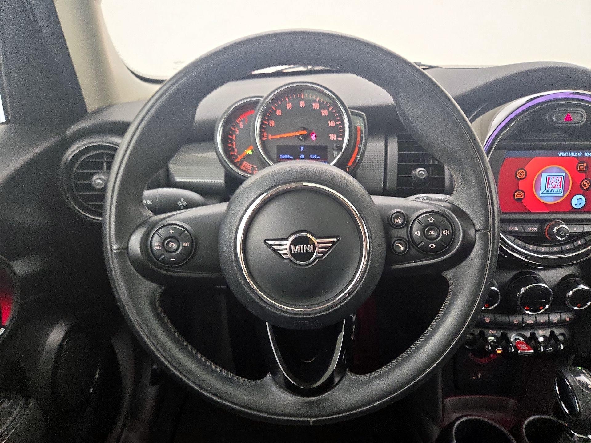 Thumbnail: 2019 MINI Cooper Hardtop - 10