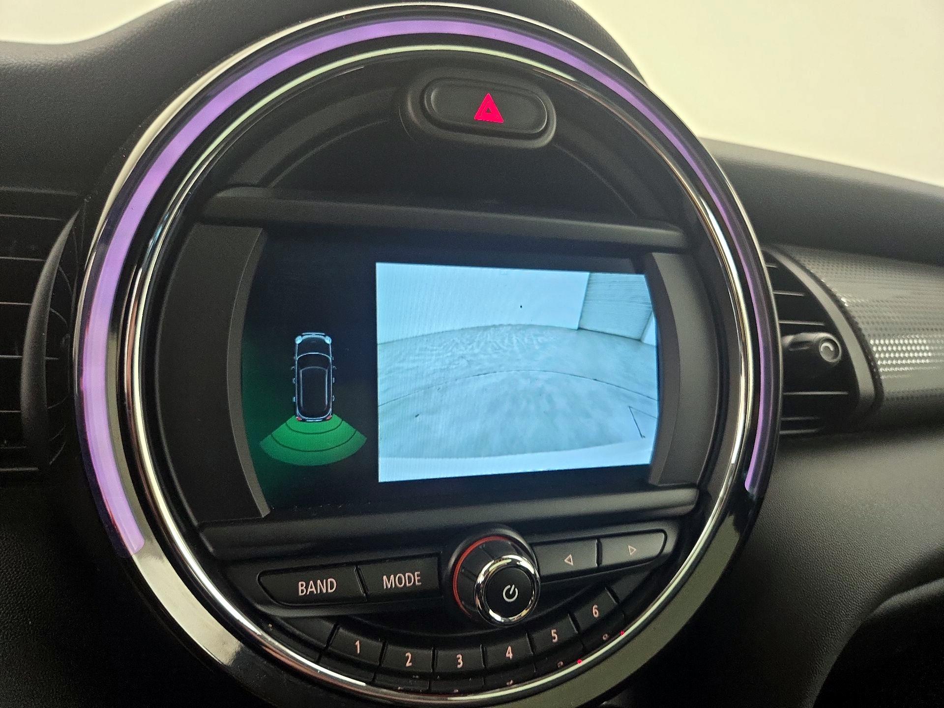 Thumbnail: 2019 MINI Cooper Hardtop - 14