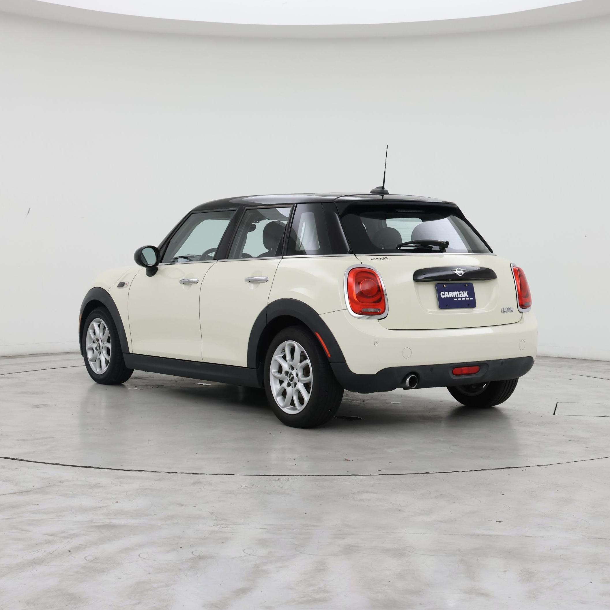 Thumbnail: 2019 MINI Cooper Hardtop - 2