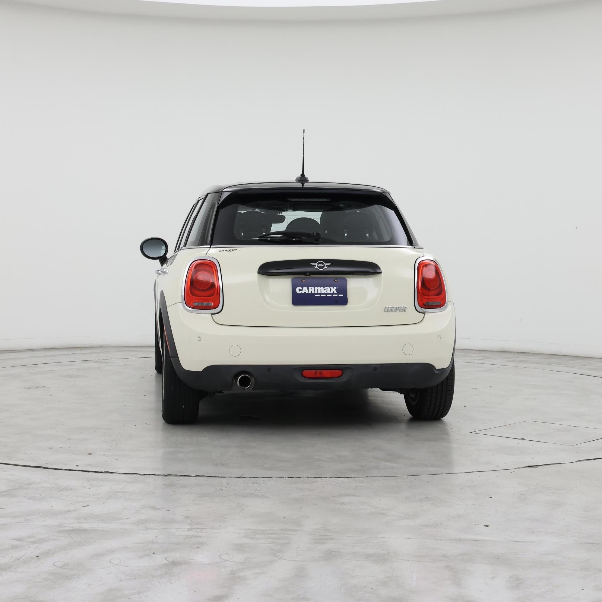 Thumbnail: 2019 MINI Cooper Hardtop - 6