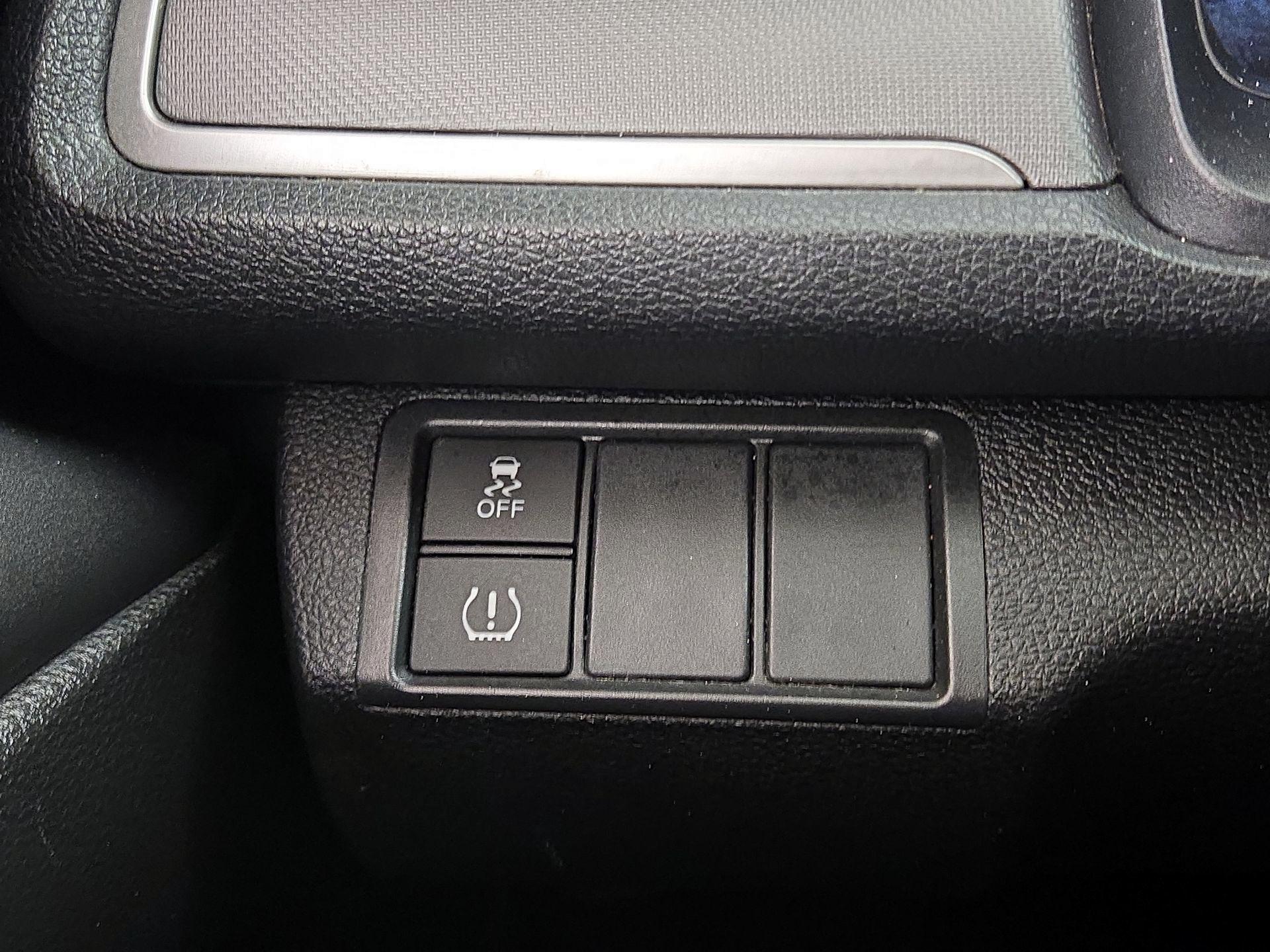 Thumbnail: 2016 Honda Civic - 13