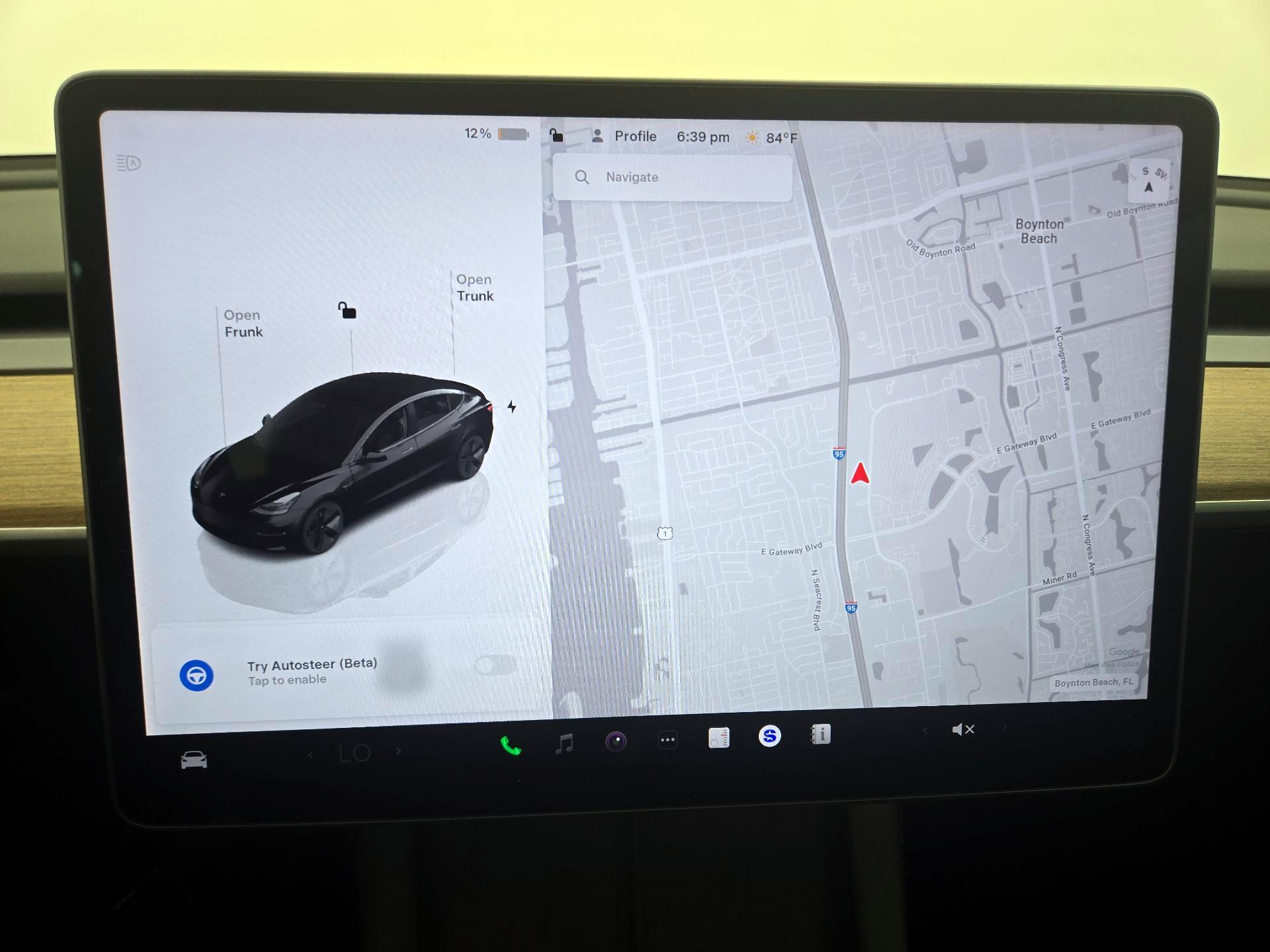Thumbnail: 2022 Tesla Model 3 - 13