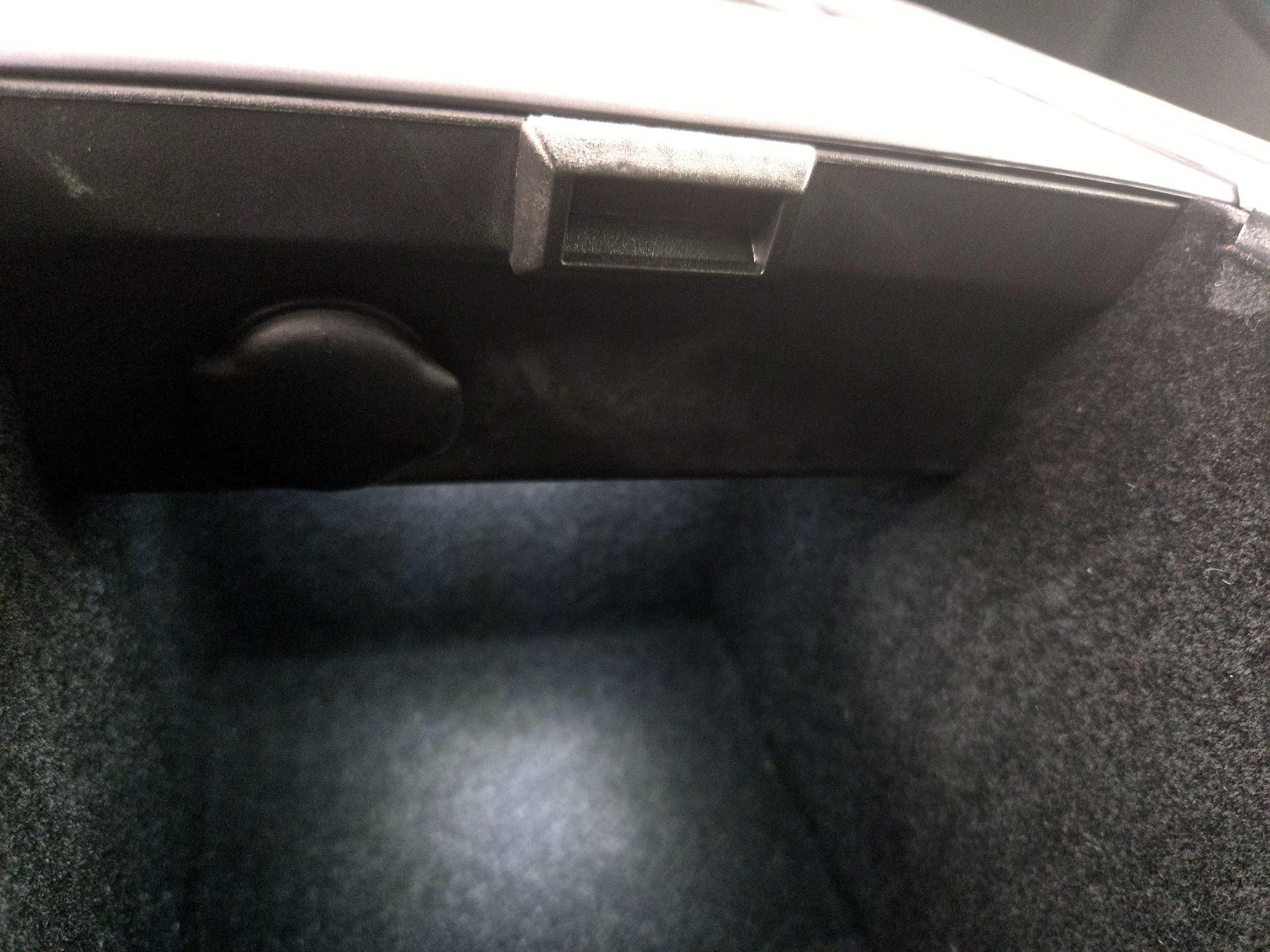 Thumbnail: 2022 Tesla Model 3 - 18