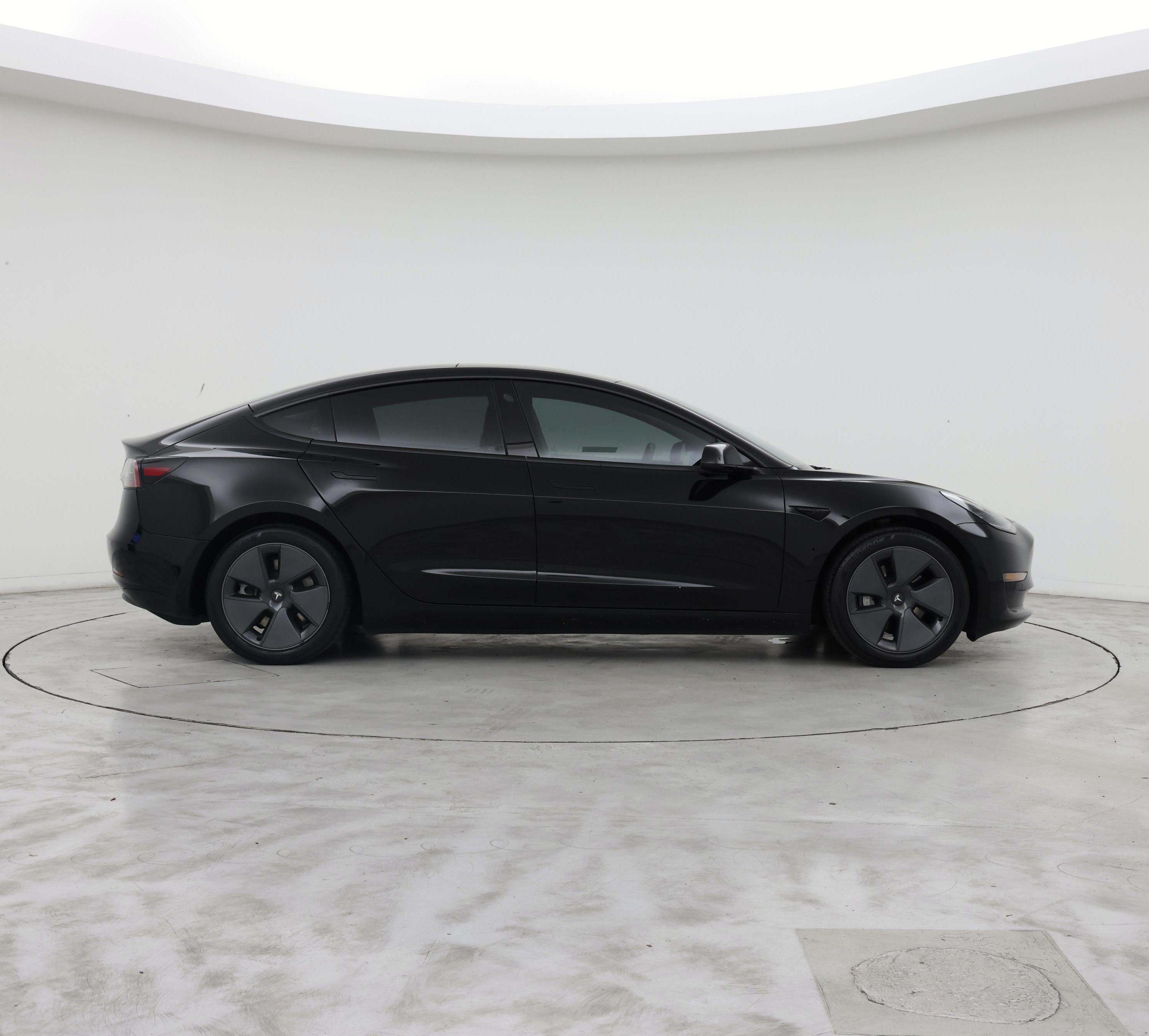 Thumbnail: 2022 Tesla Model 3 - 7