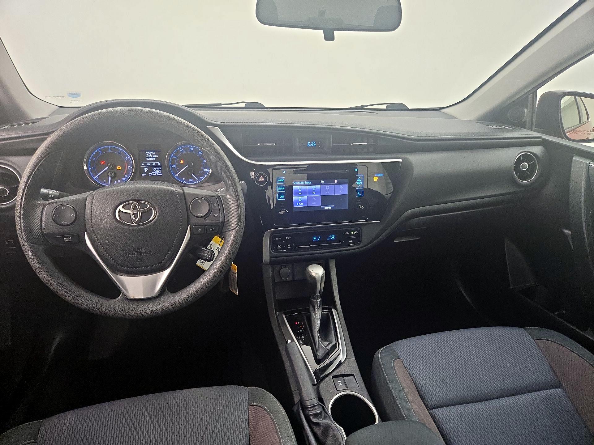 Thumbnail: 2018 Toyota Corolla - 9