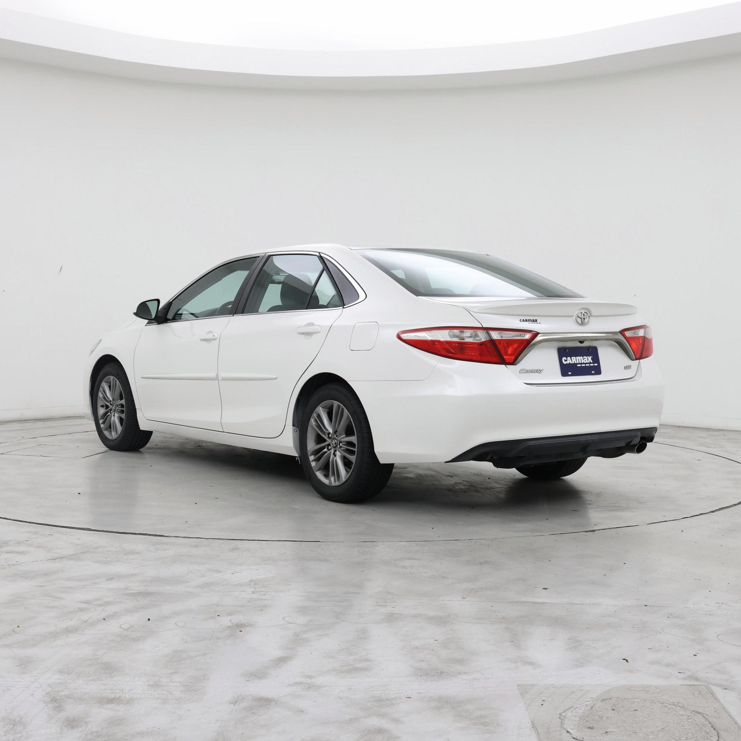 Thumbnail: 2016 Toyota Camry - 2