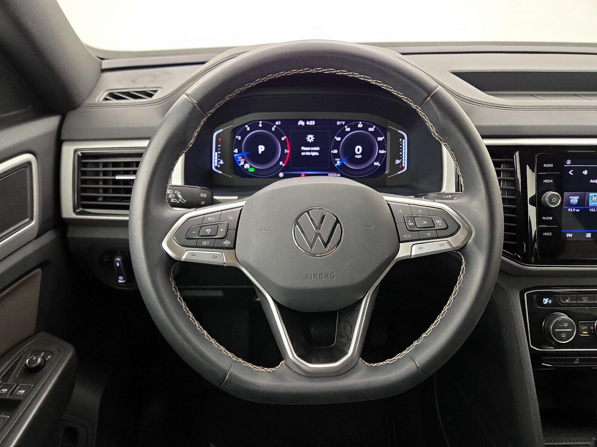 Thumbnail: 2023 Volkswagen Atlas - 10