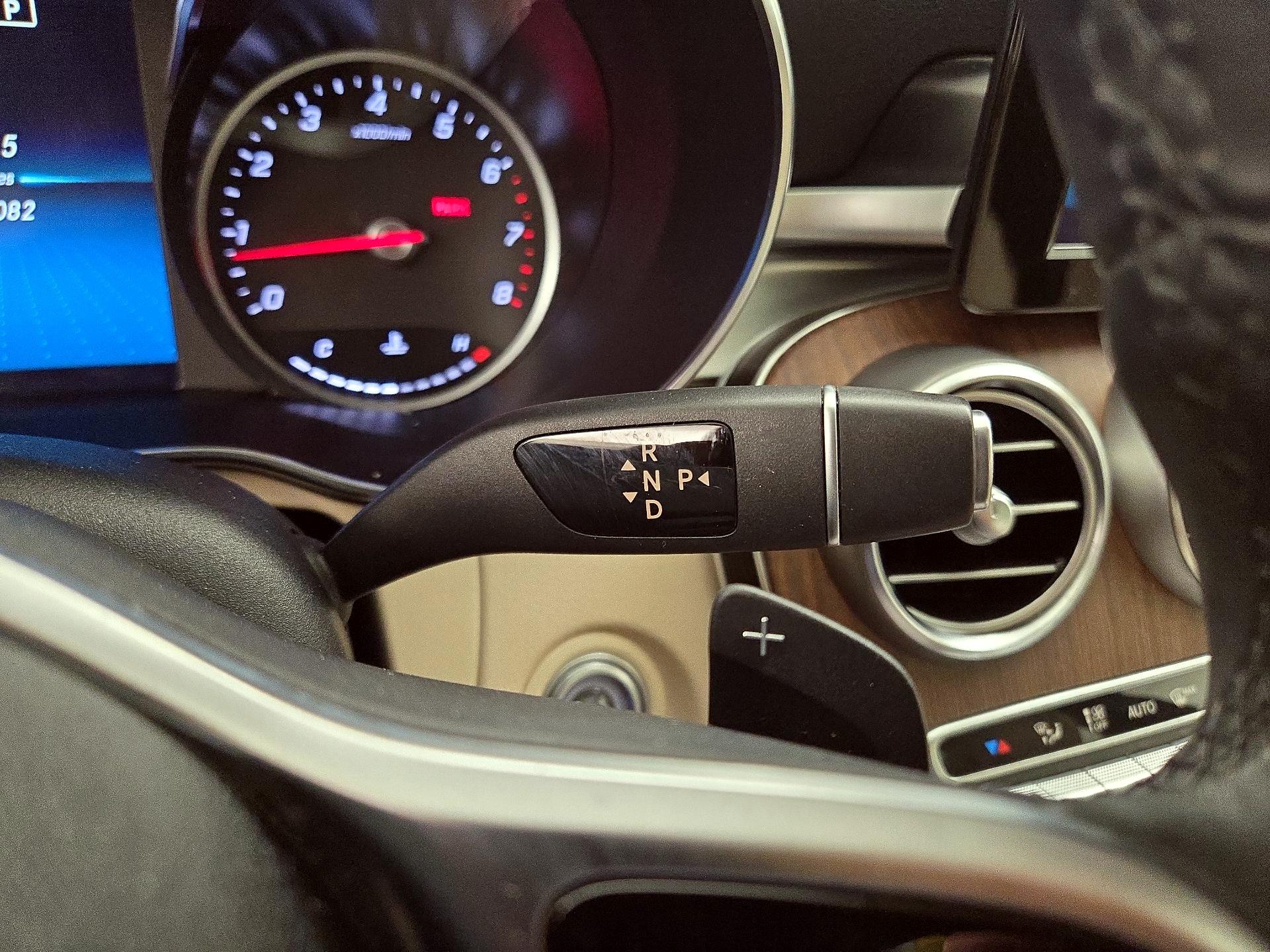 Thumbnail: 2019 Mercedes-Benz C-Class - 17