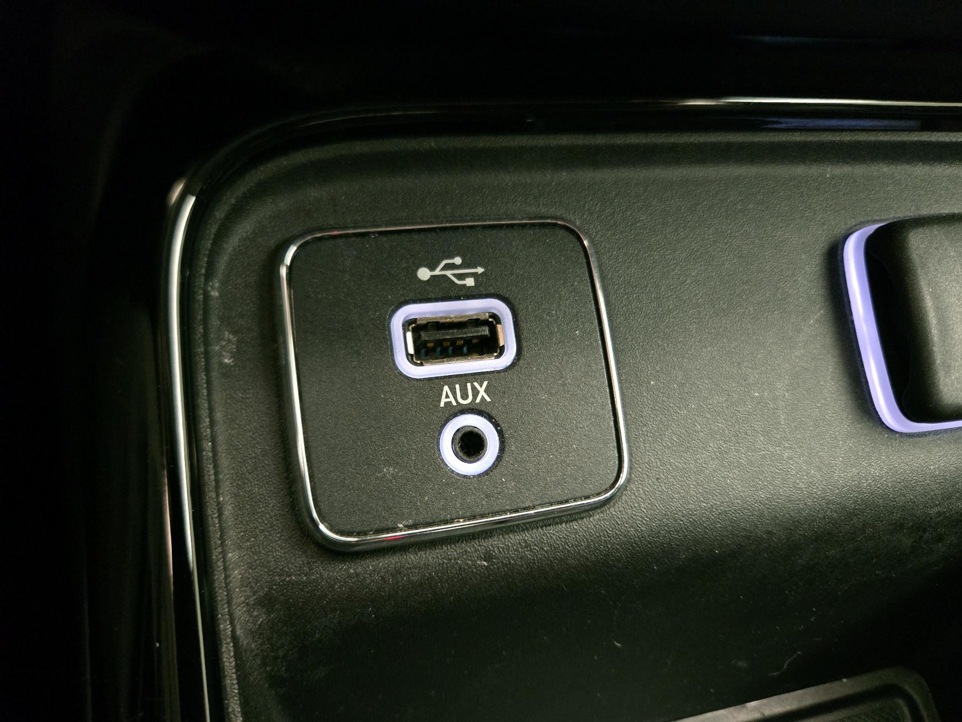 Thumbnail: 2018 Jeep Compass - 19