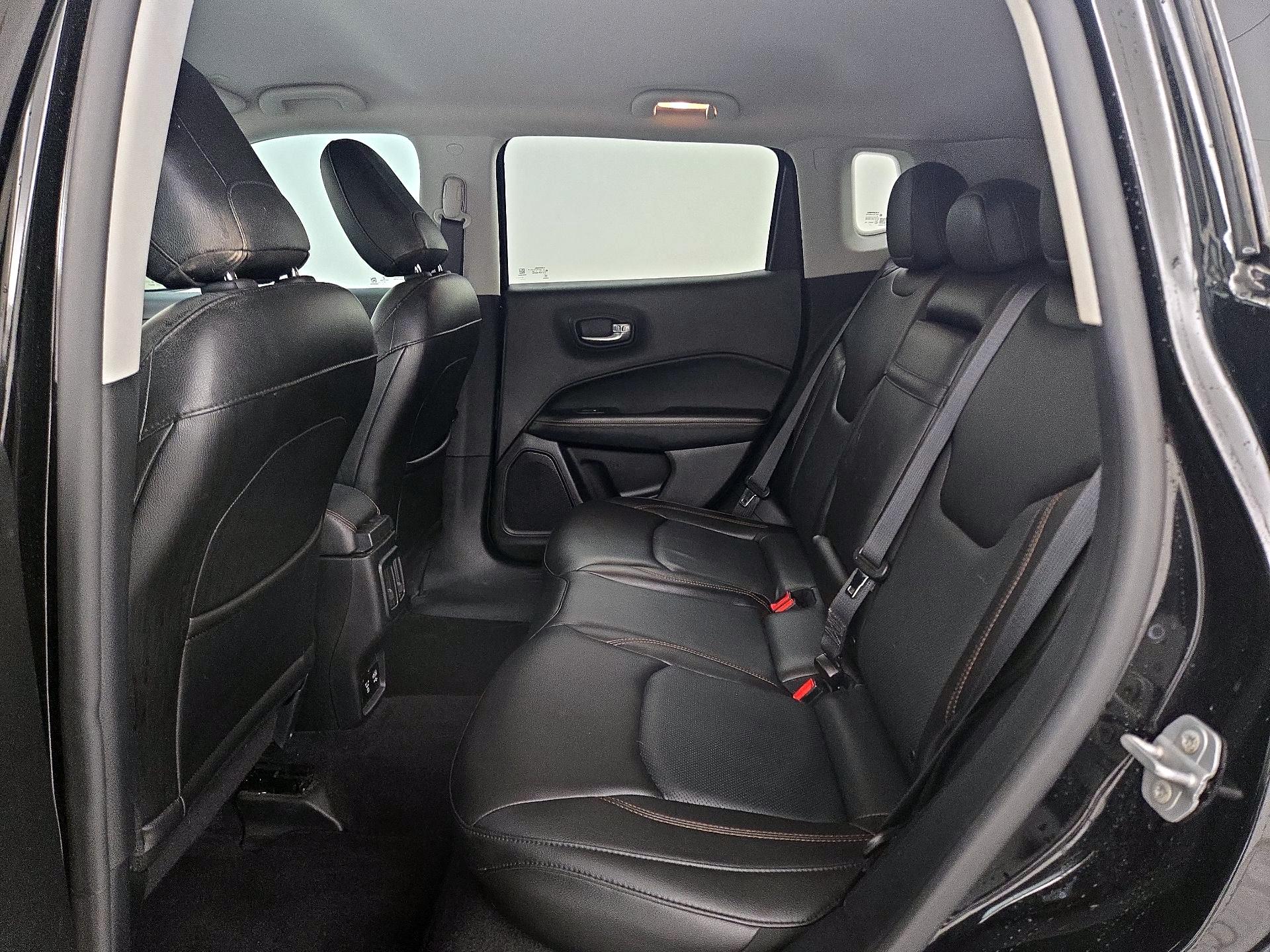 Thumbnail: 2018 Jeep Compass - 20