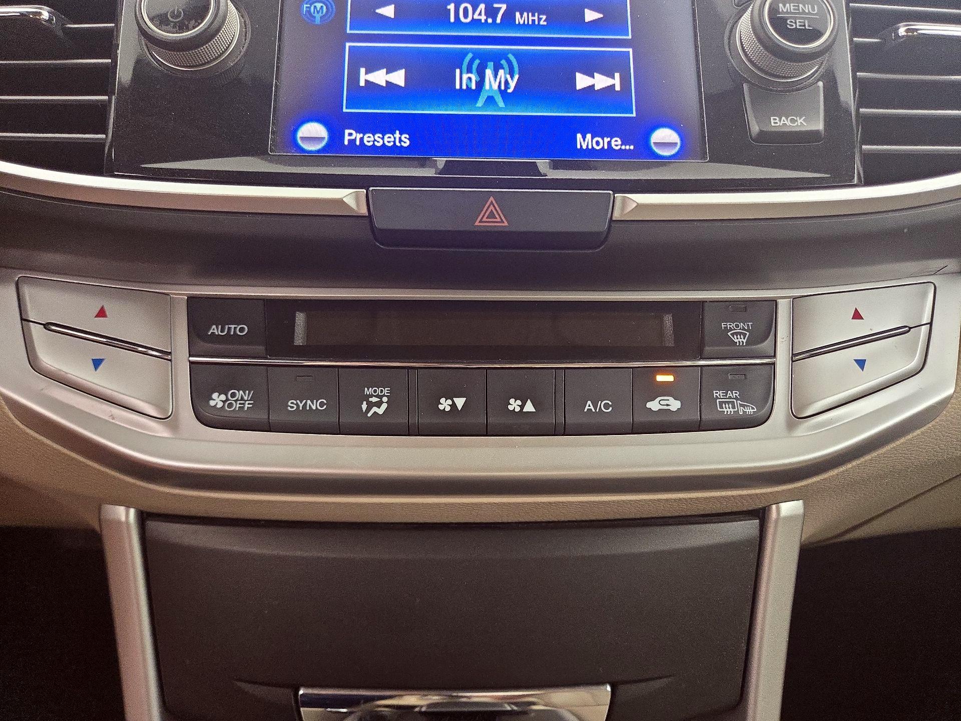 Thumbnail: 2014 Honda Accord - 16