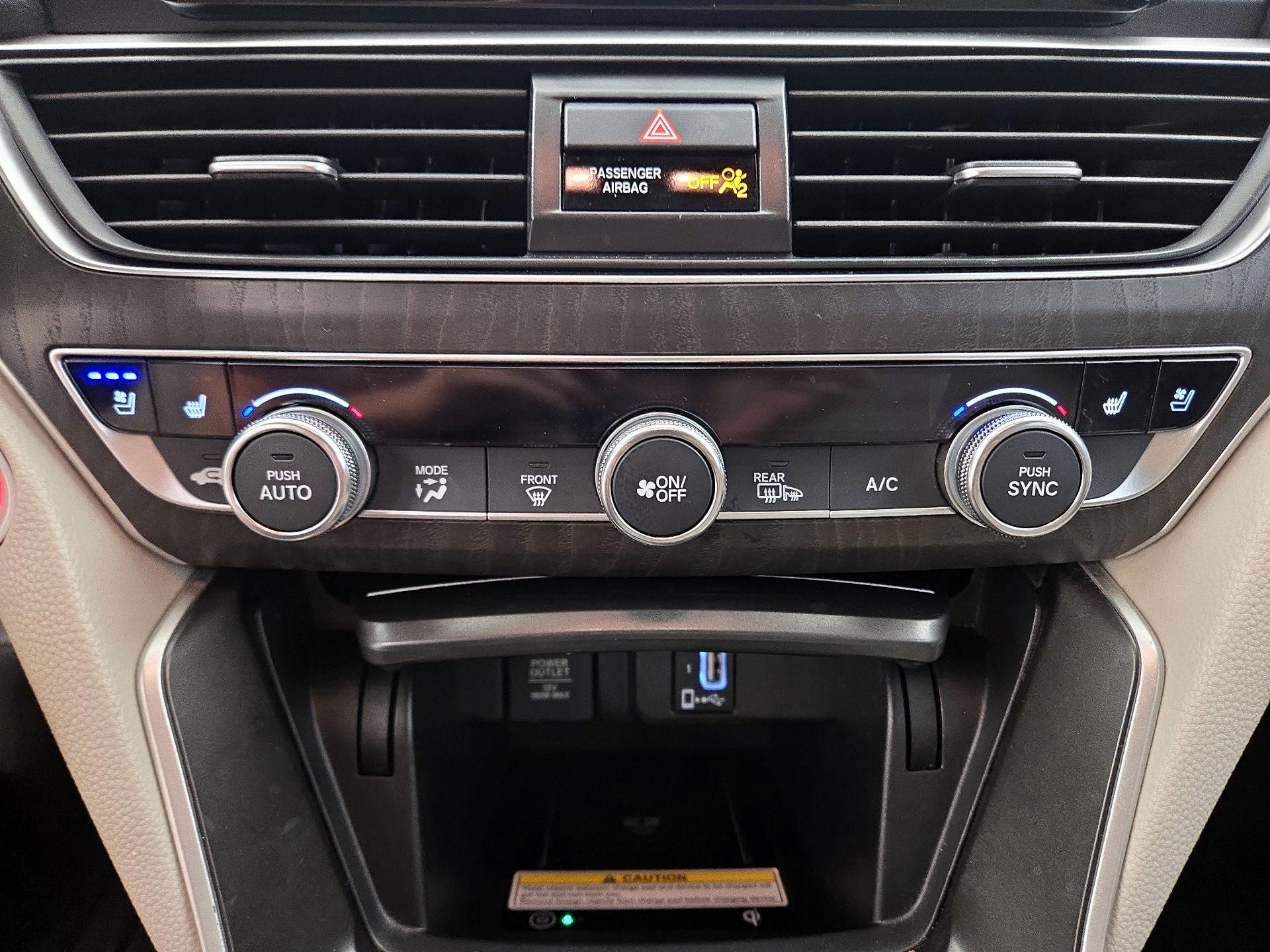 Thumbnail: 2019 Honda Accord - 17