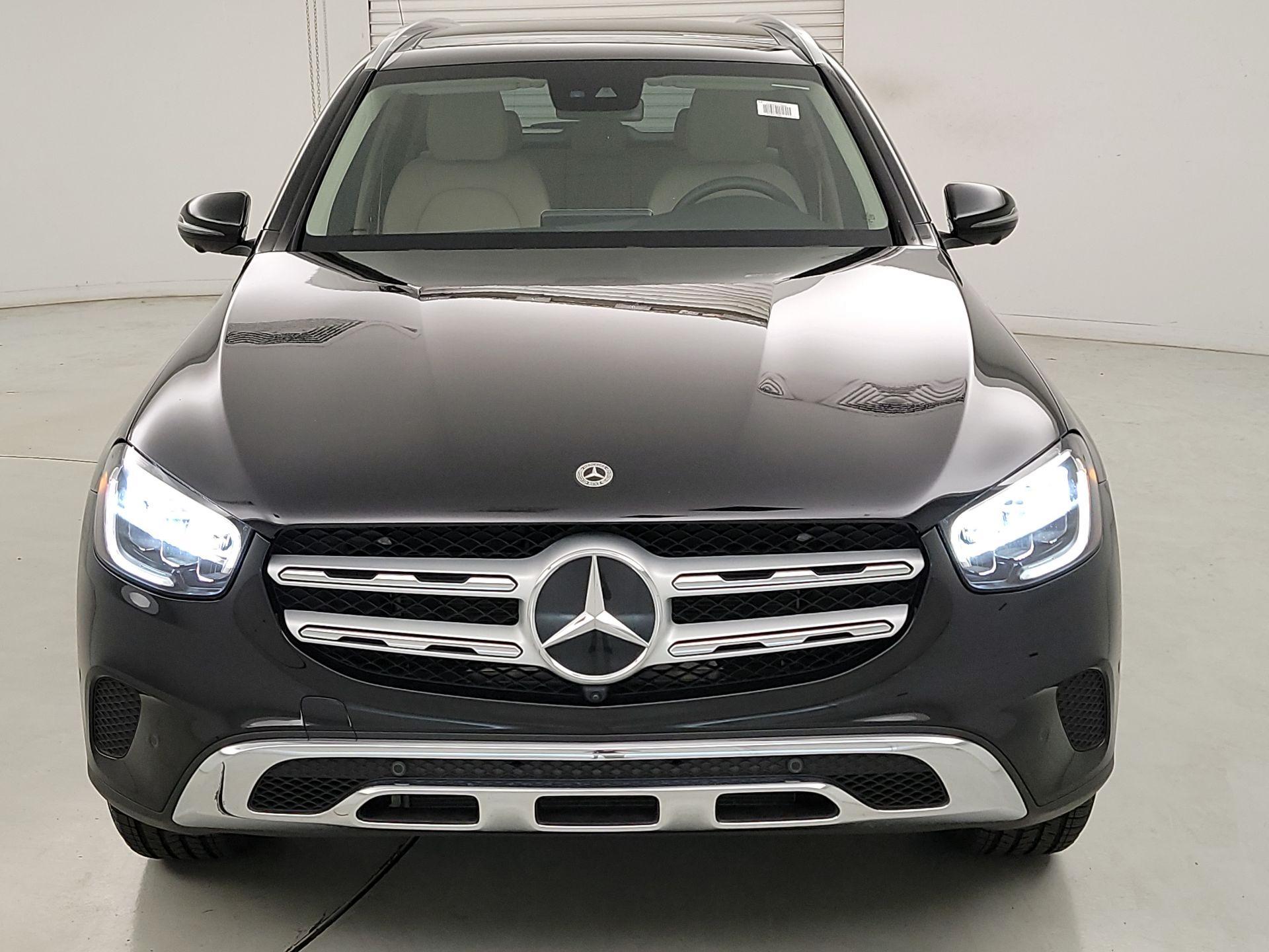 Thumbnail: 2022 Mercedes-Benz GLC - 2