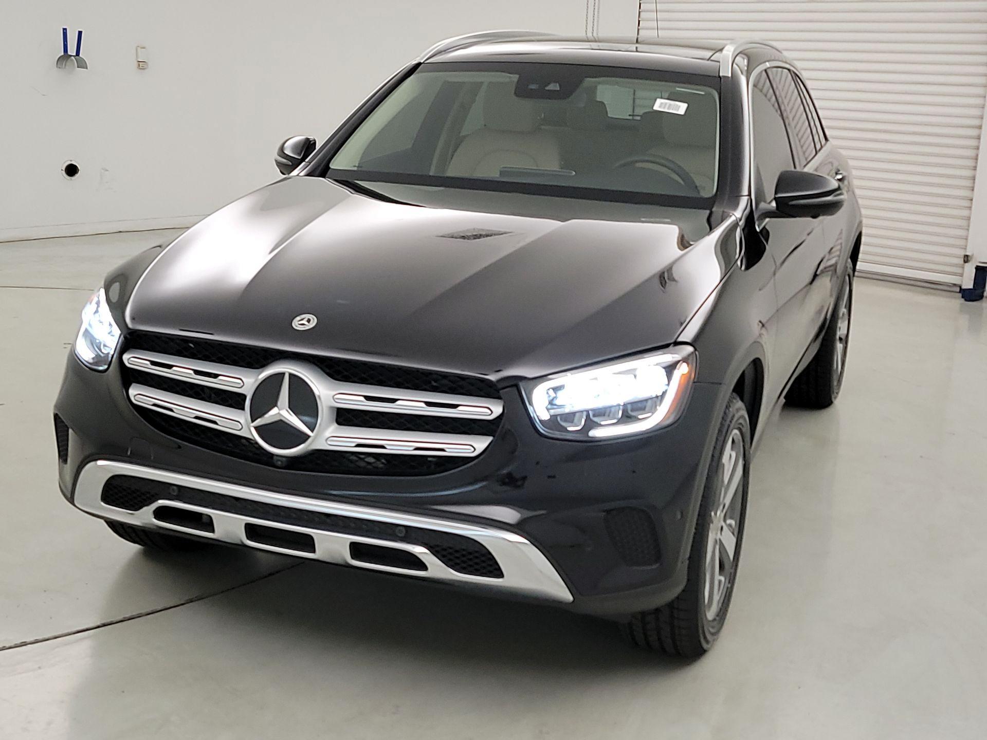 Thumbnail: 2022 Mercedes-Benz GLC - 3