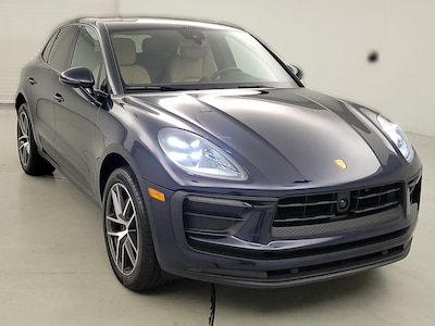 Blue 2022 Porsche Macan