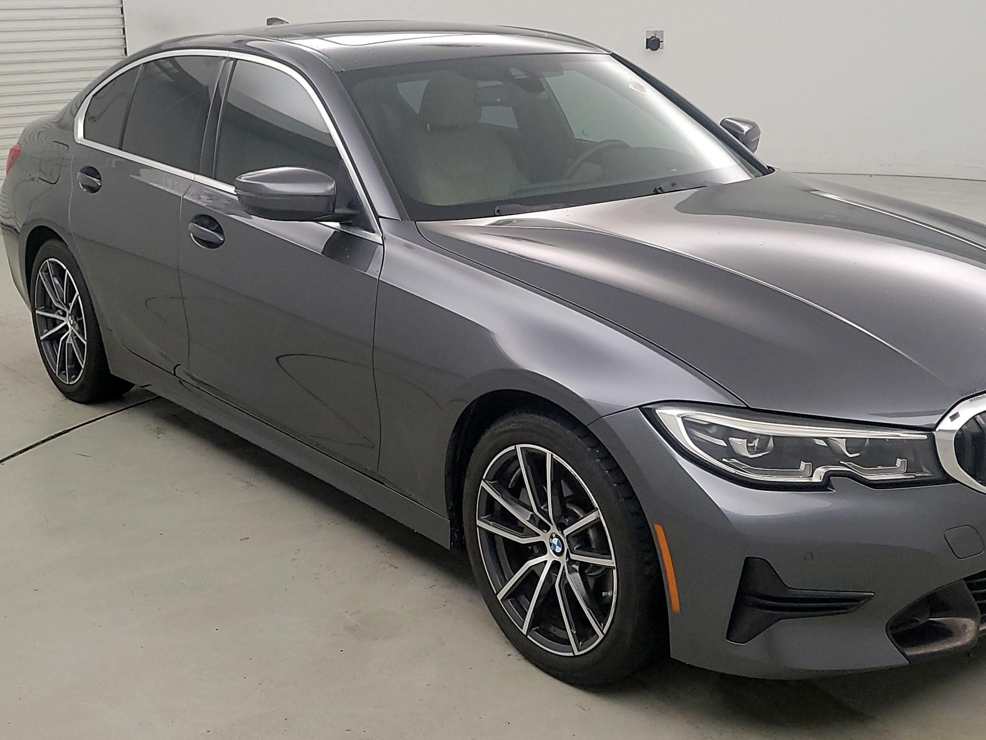 Thumbnail: 2021 BMW 3 Series - 1