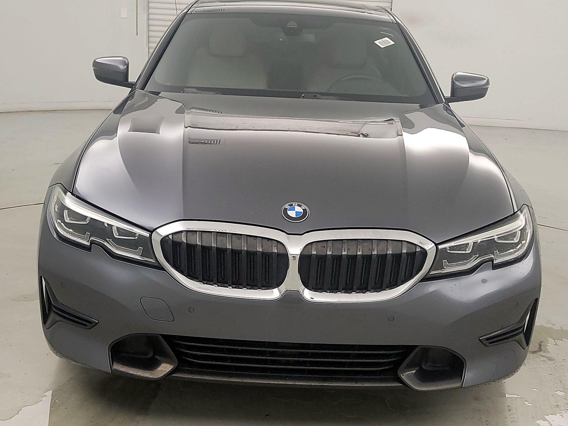 Thumbnail: 2021 BMW 3 Series - 2