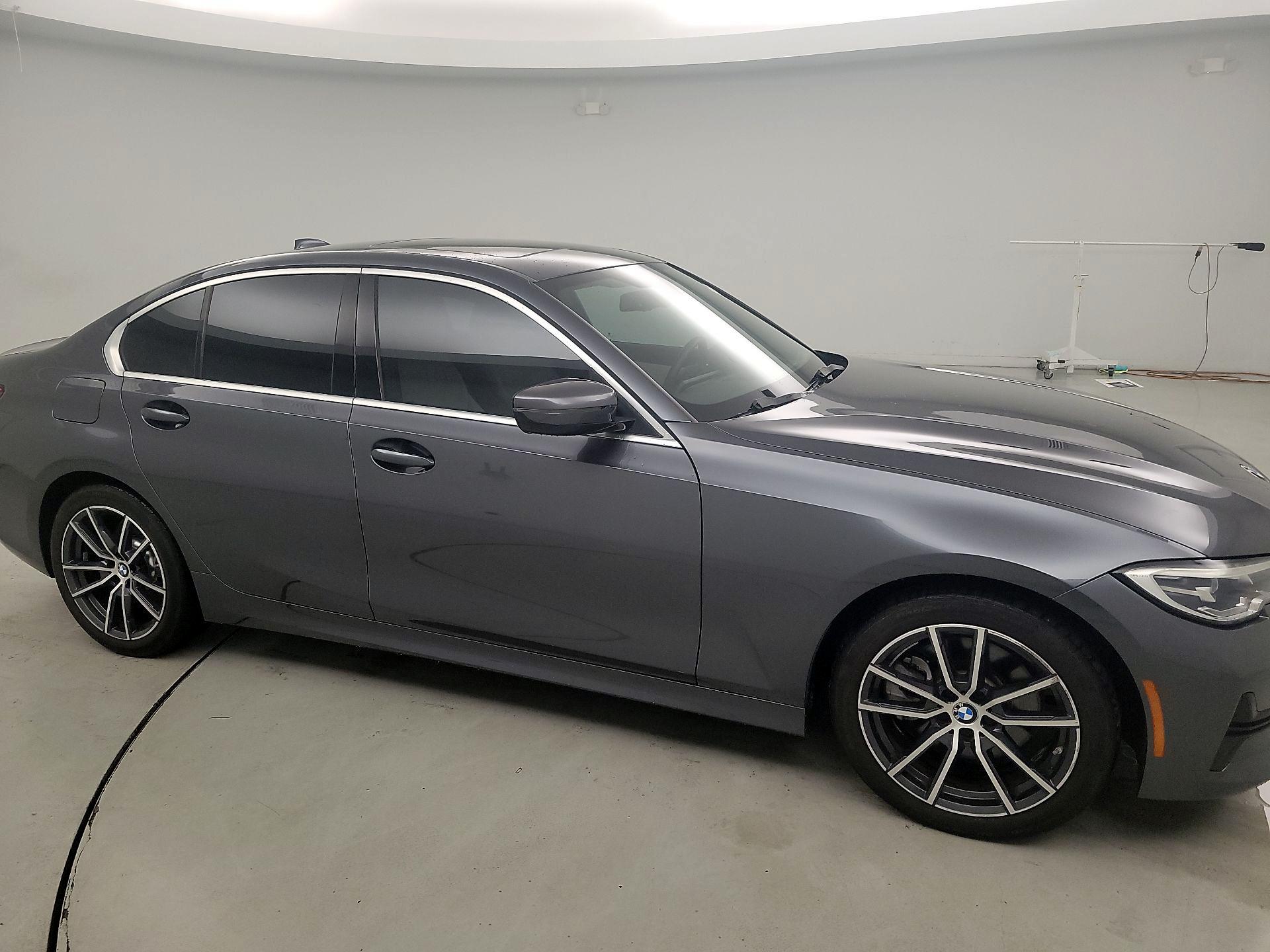 Thumbnail: 2021 BMW 3 Series - 4