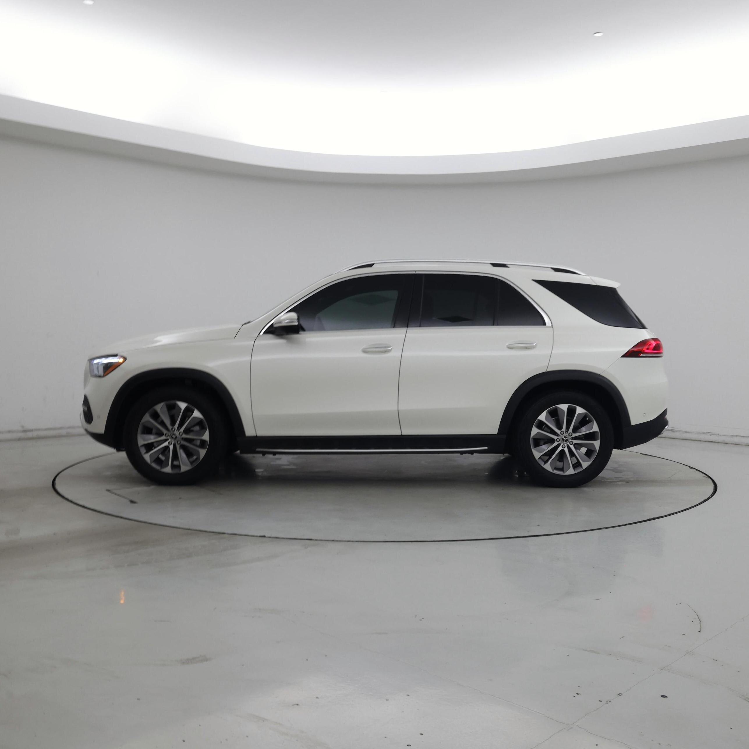 Thumbnail: 2022 Mercedes-Benz GLE - 3