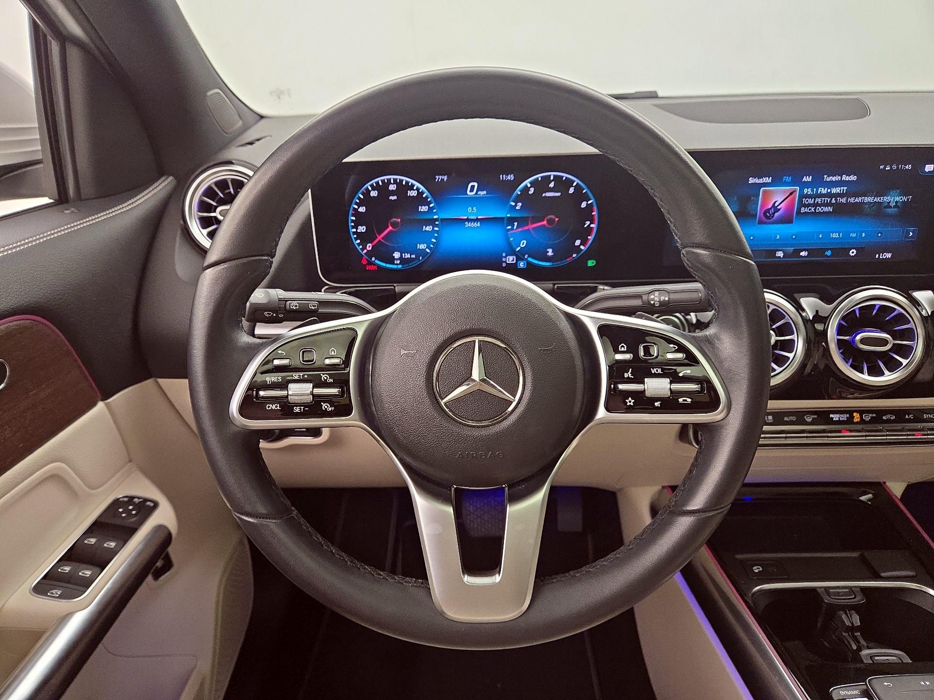 Thumbnail: 2021 Mercedes-Benz GLA - 10