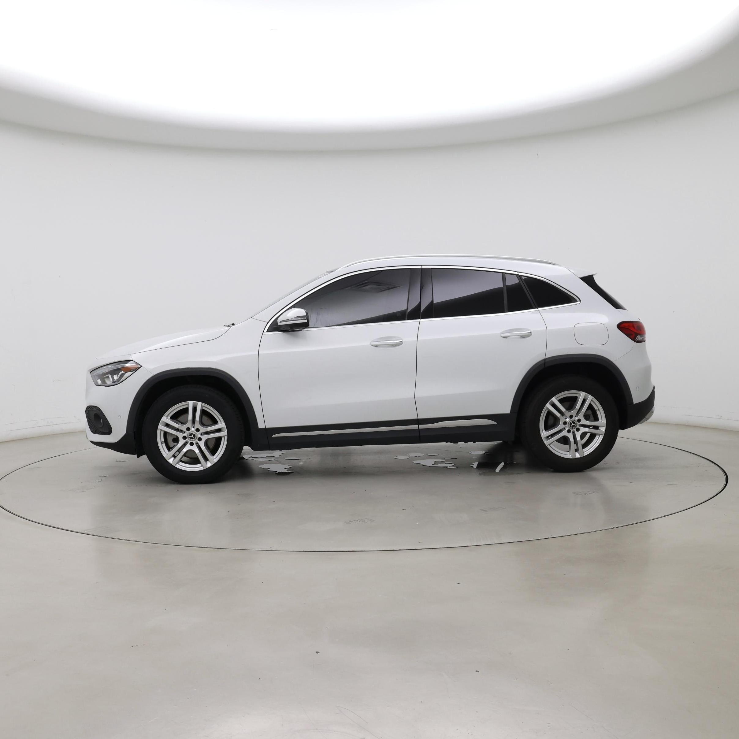 Thumbnail: 2021 Mercedes-Benz GLA - 3