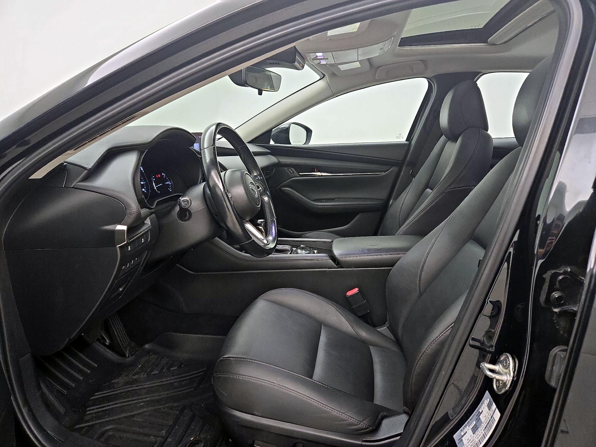 Thumbnail: 2021 Mazda Mazda3 - 11