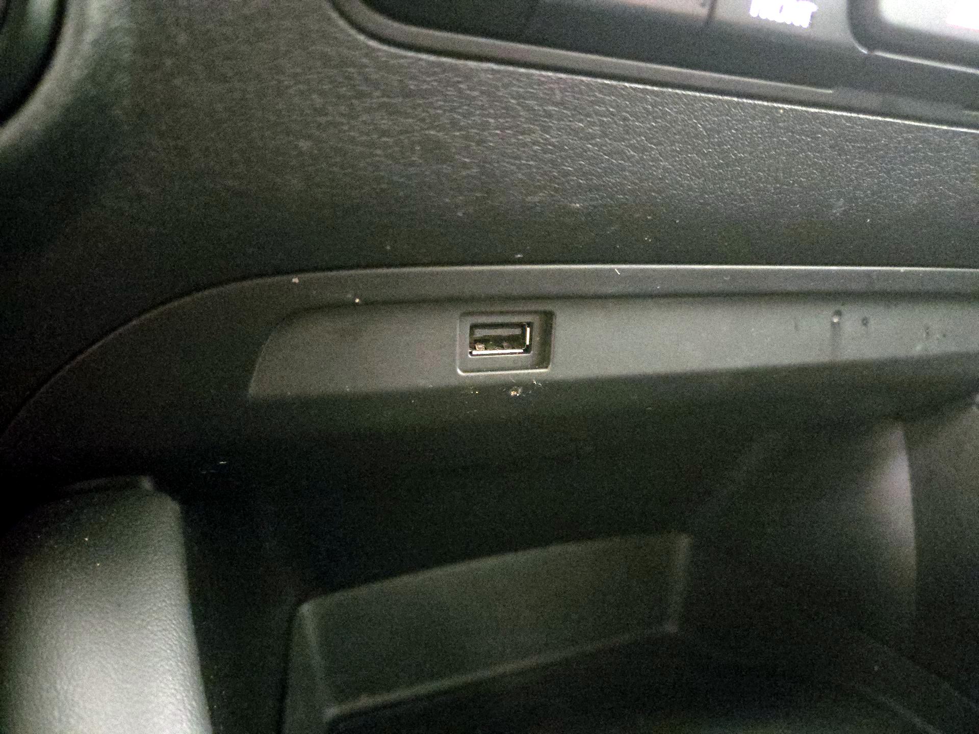 Thumbnail: 2021 Mazda Mazda3 - 18