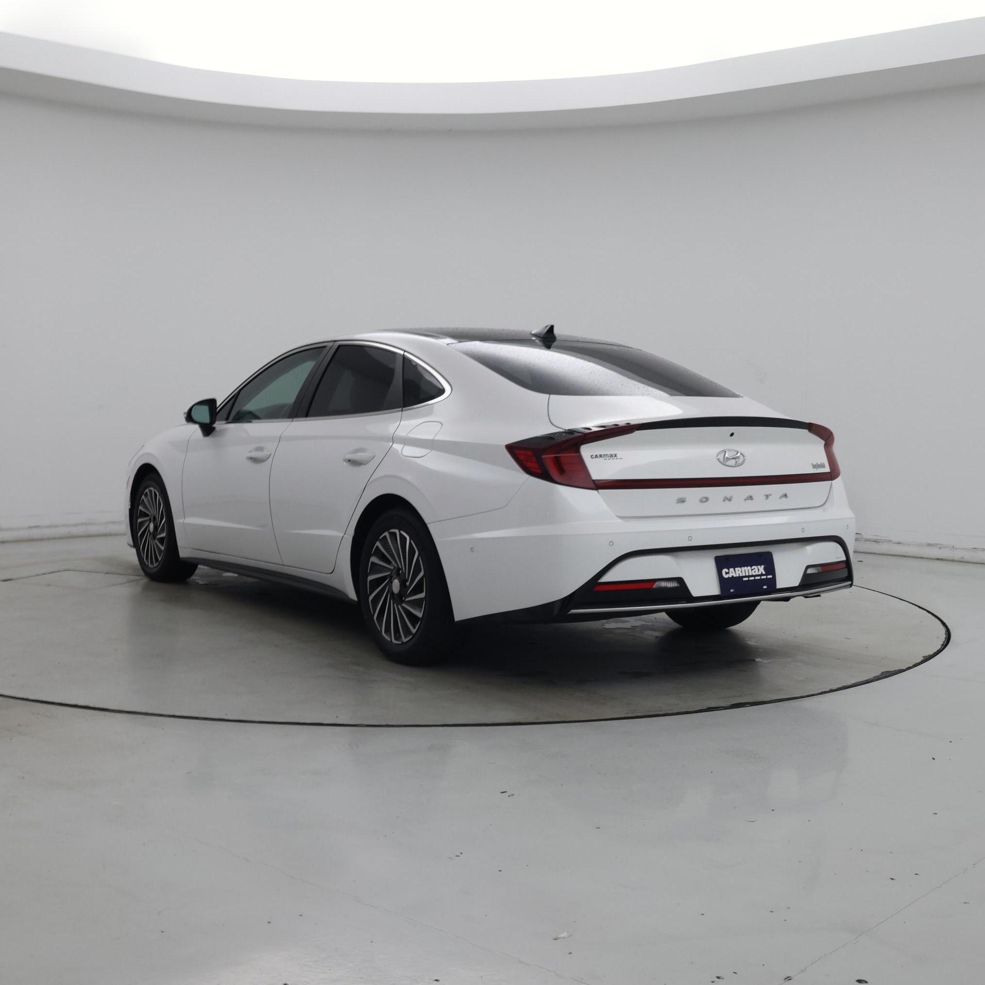 Thumbnail: 2023 Hyundai Sonata - 2