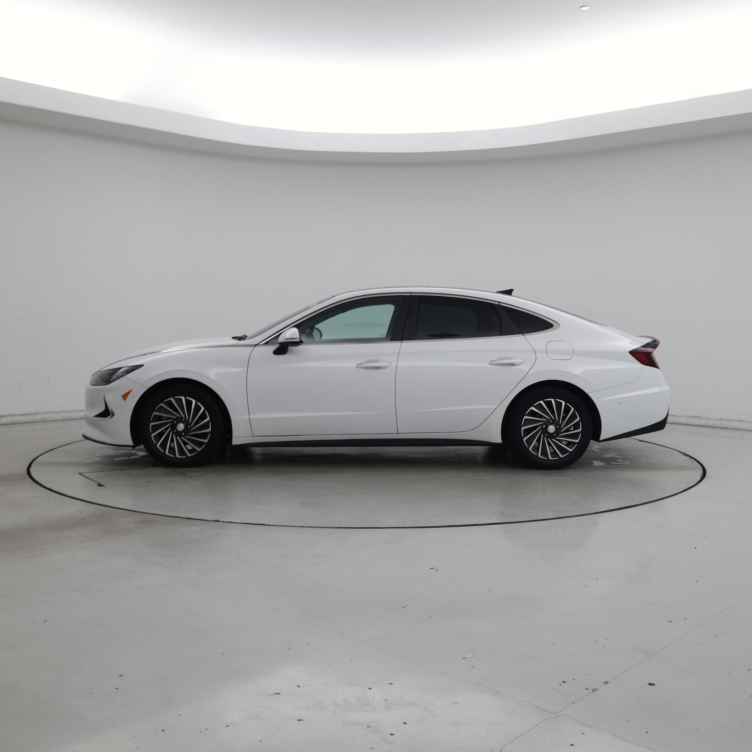 Thumbnail: 2023 Hyundai Sonata - 3