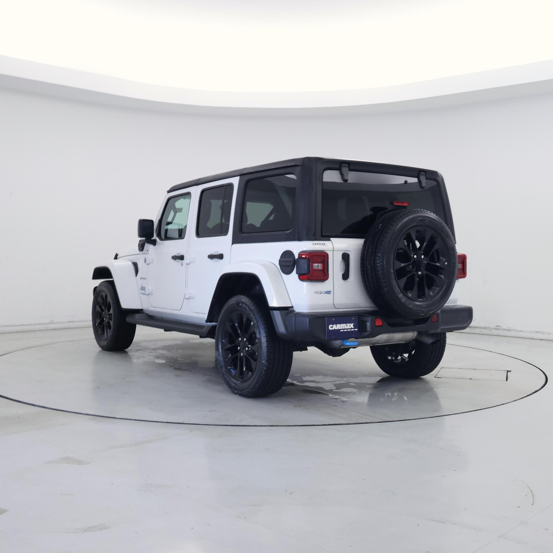 Thumbnail: 2022 Jeep Wrangler - 2
