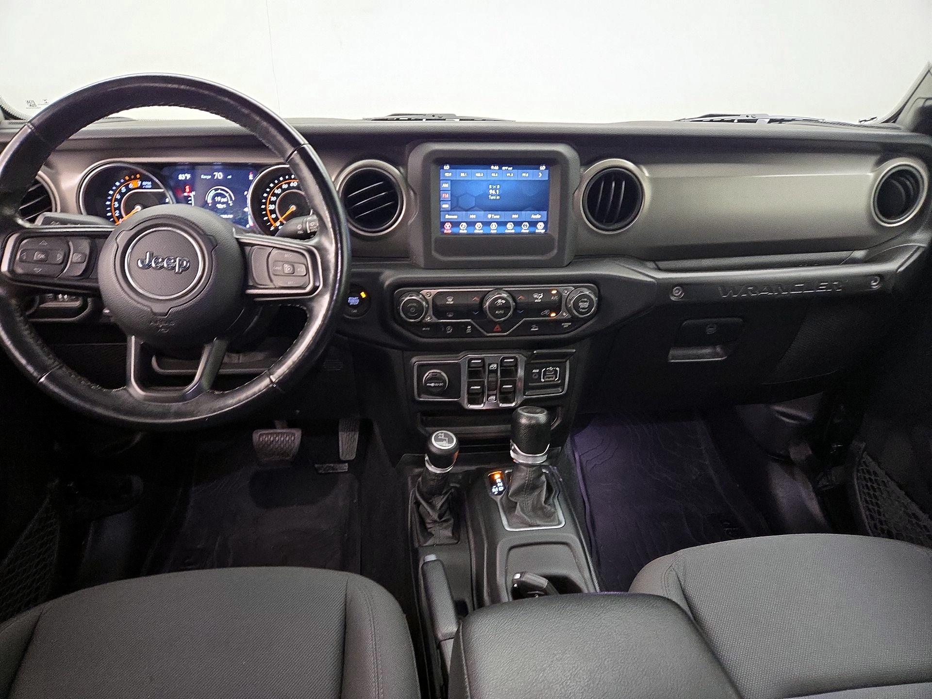 Thumbnail: 2021 Jeep Wrangler - 9