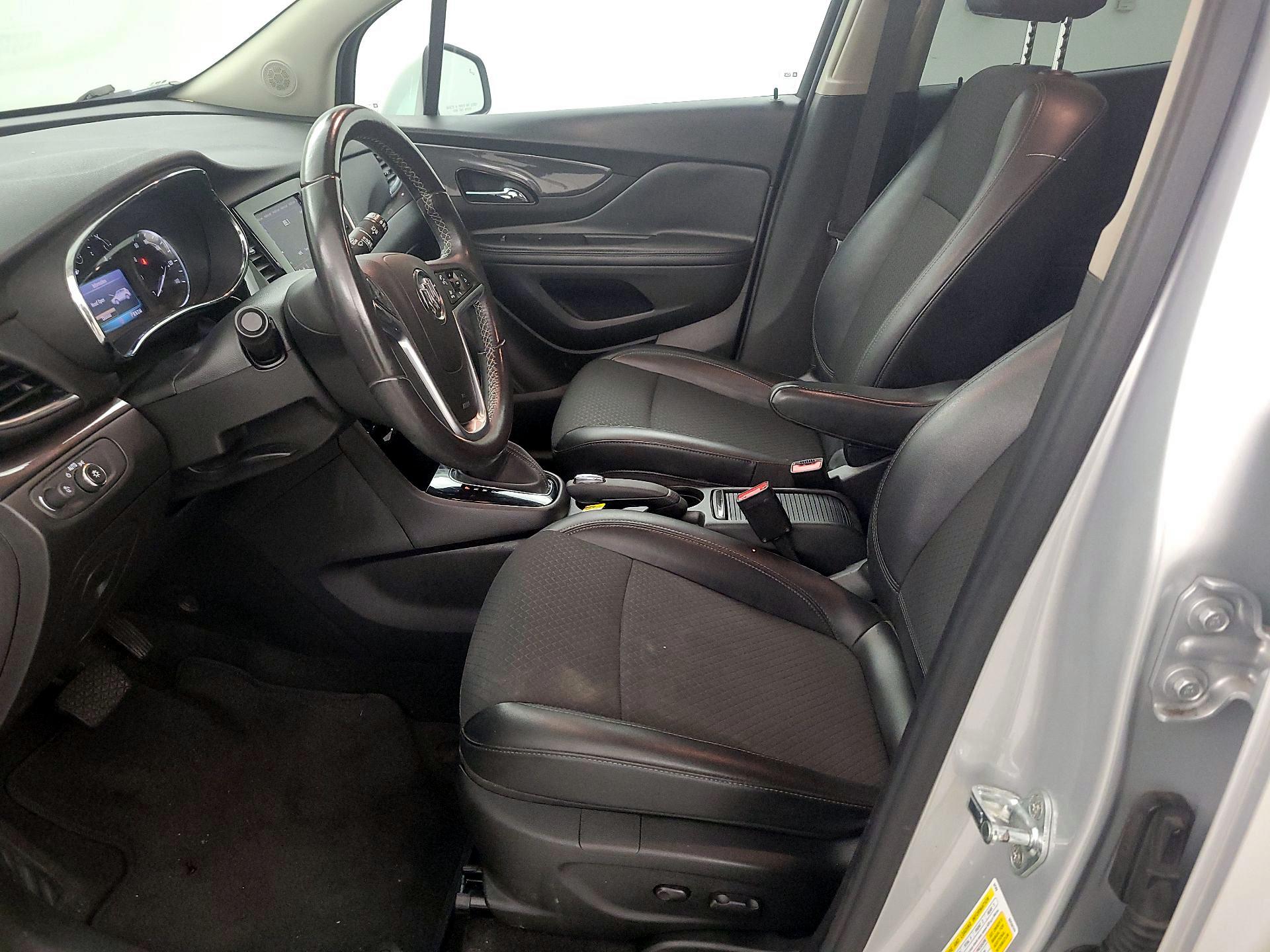 Thumbnail: 2022 Buick Encore - 9