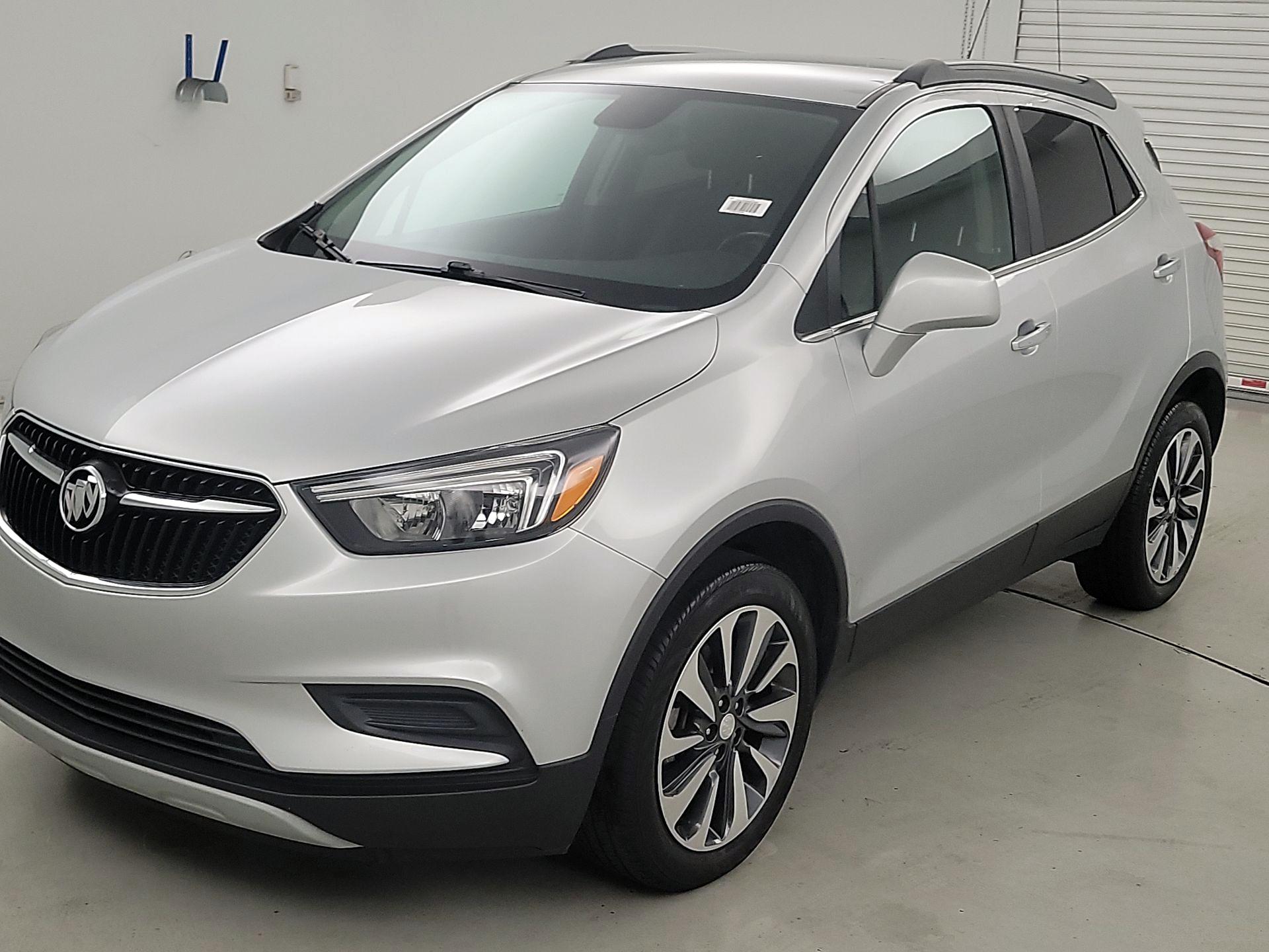 Thumbnail: 2022 Buick Encore - 3