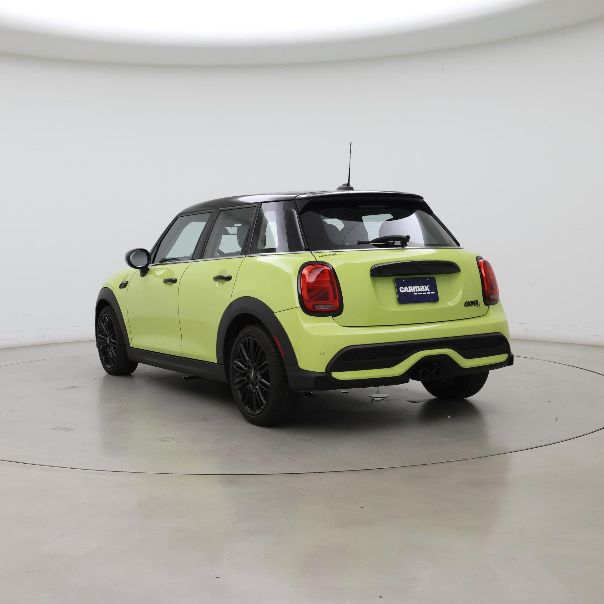 Thumbnail: 2023 MINI Cooper Hardtop - 2