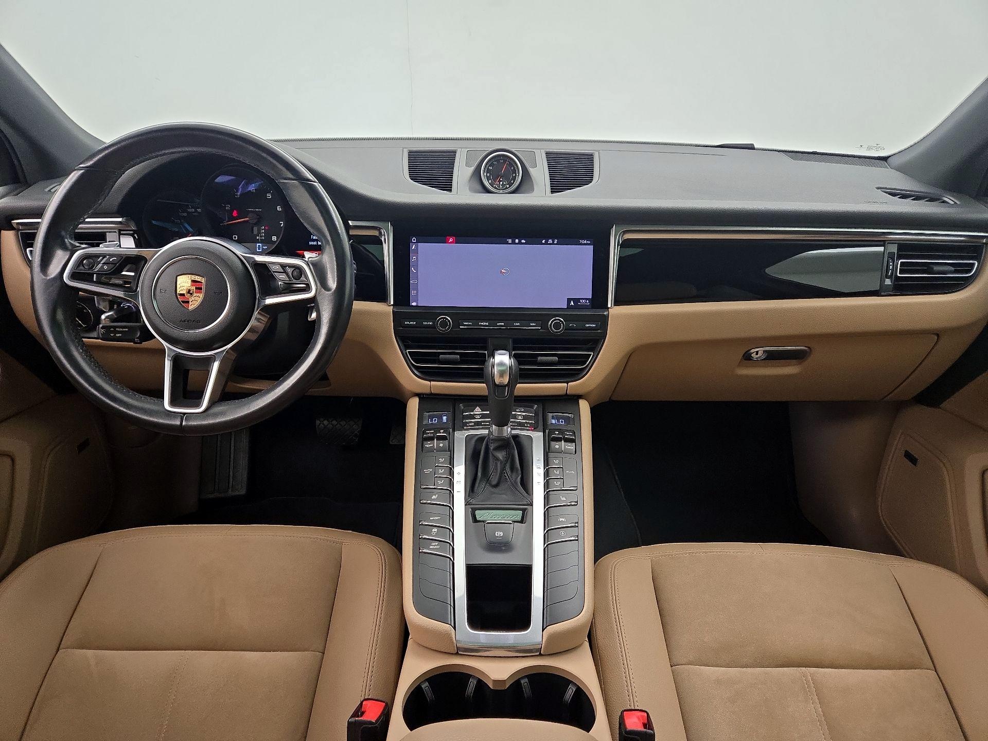 Thumbnail: 2020 Porsche Macan - 9