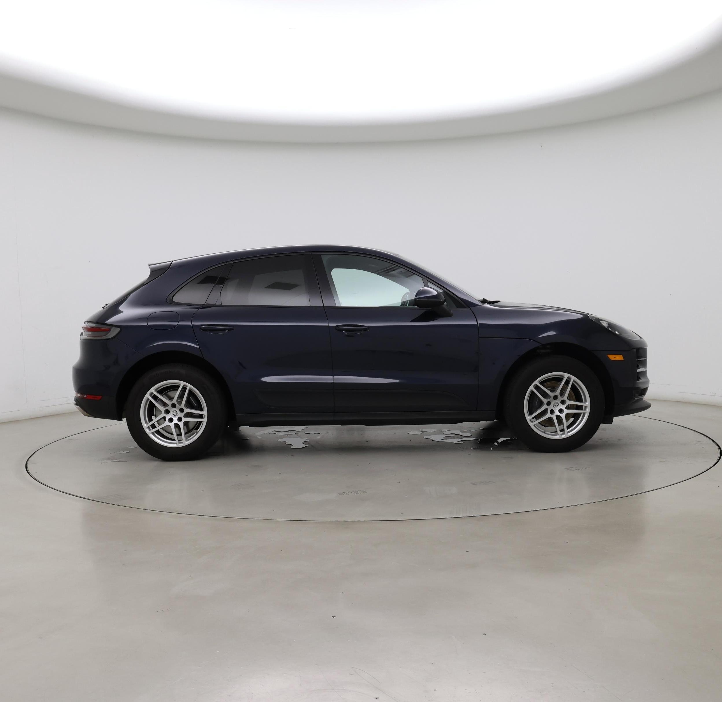 Thumbnail: 2020 Porsche Macan - 7