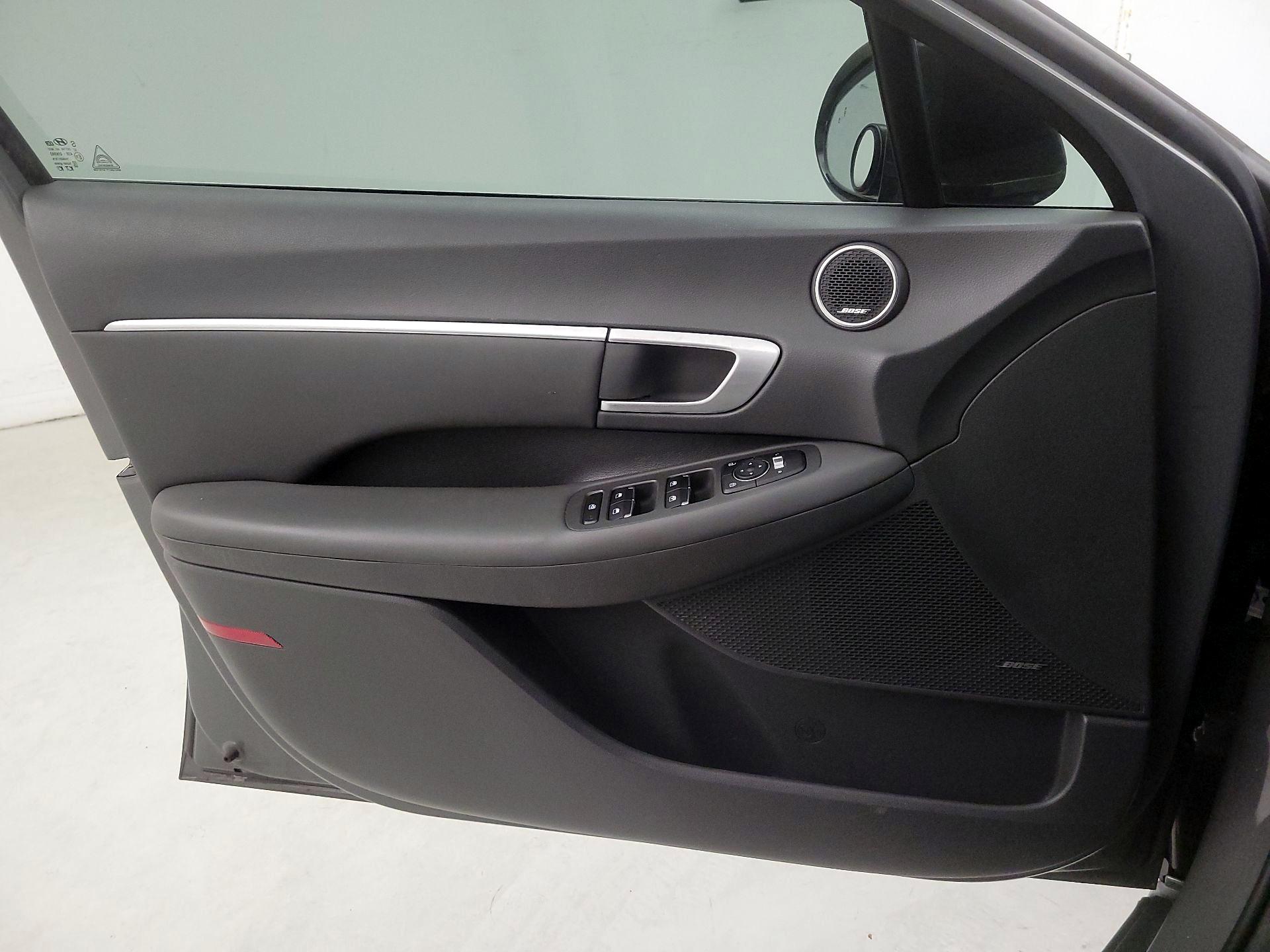 Thumbnail: 2022 Hyundai Sonata - 10