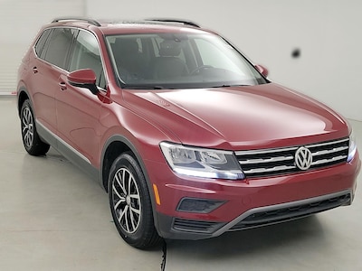 Red 2021 Volkswagen Tiguan SE