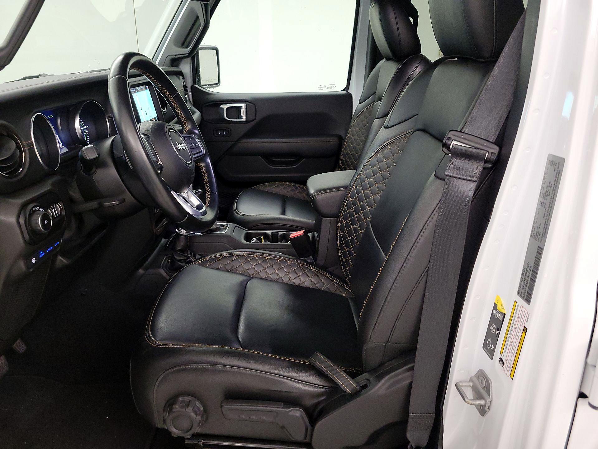 Thumbnail: 2021 Jeep Wrangler - 9