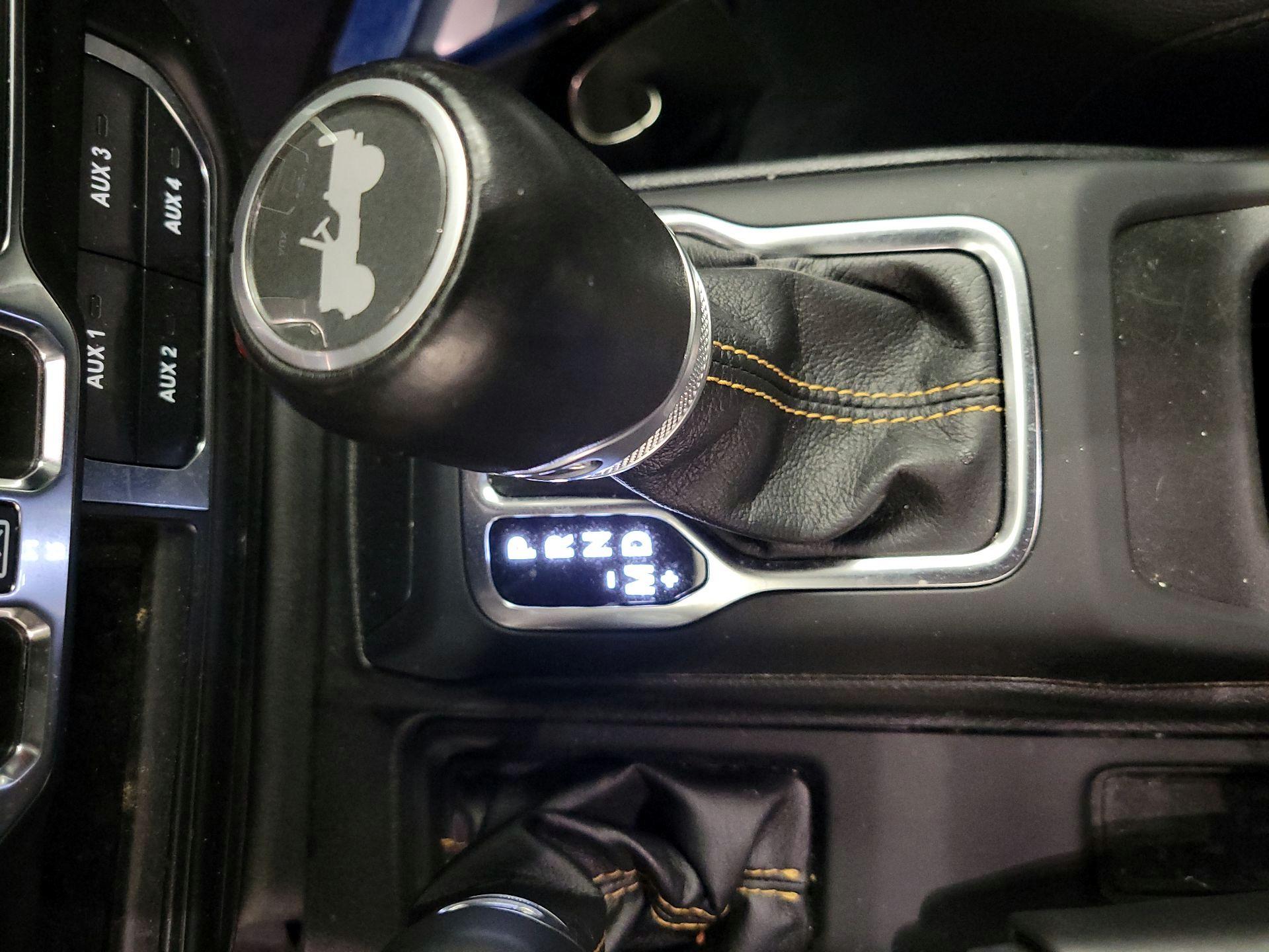 Thumbnail: 2021 Jeep Wrangler - 16