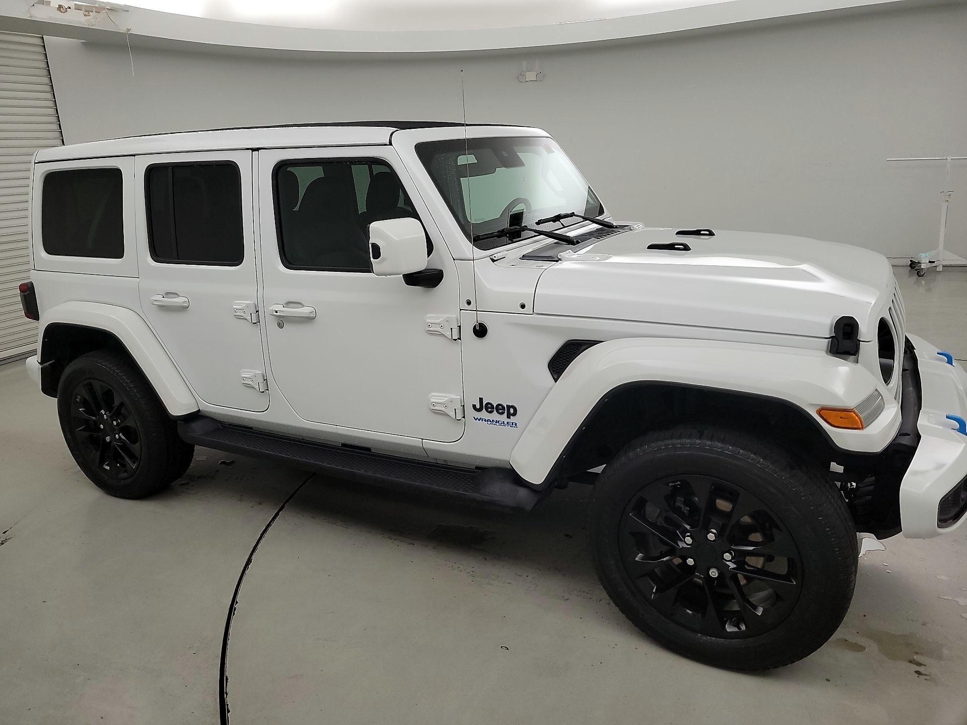 Thumbnail: 2021 Jeep Wrangler - 4
