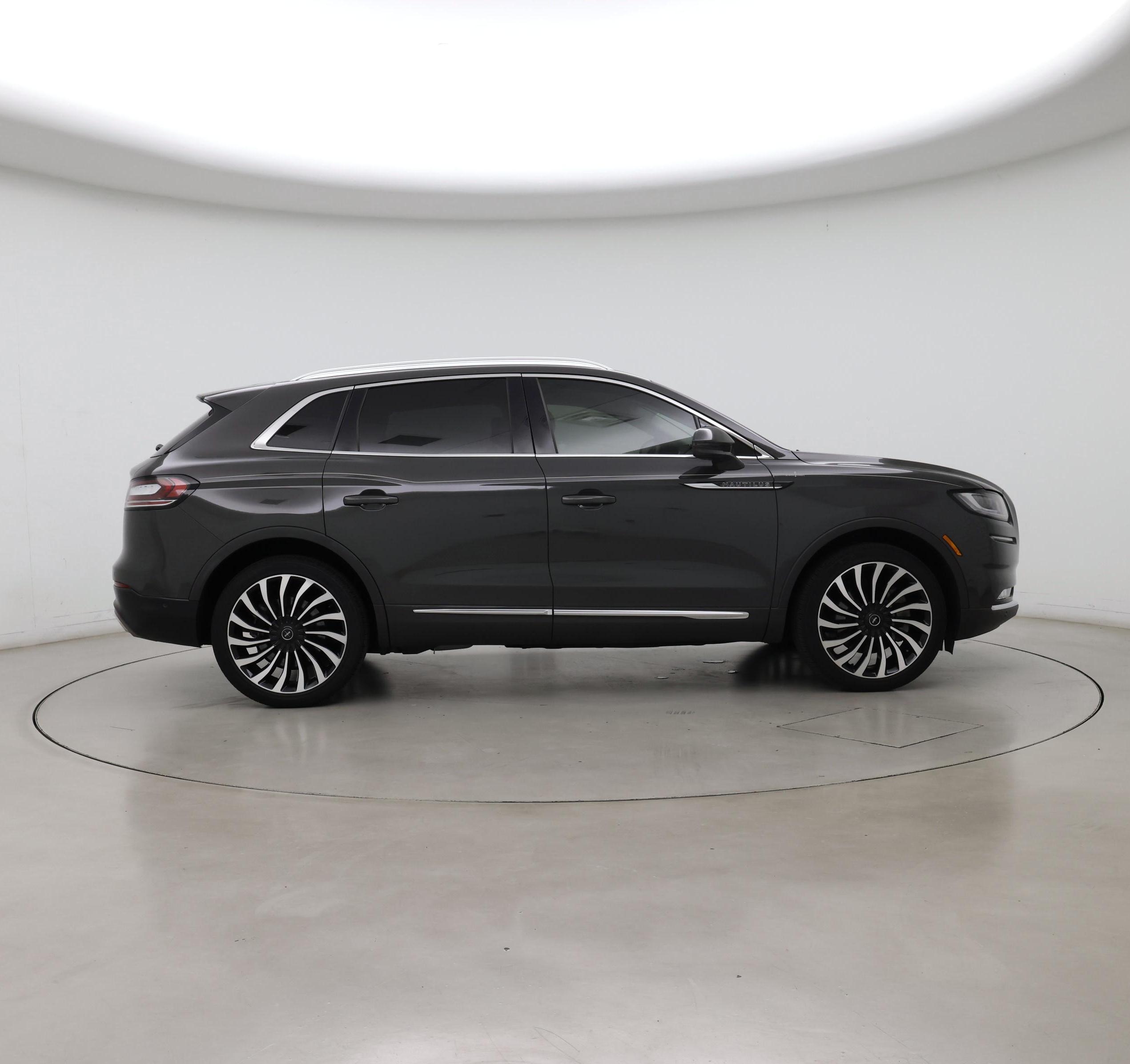 Thumbnail: 2022 Lincoln Nautilus - 7