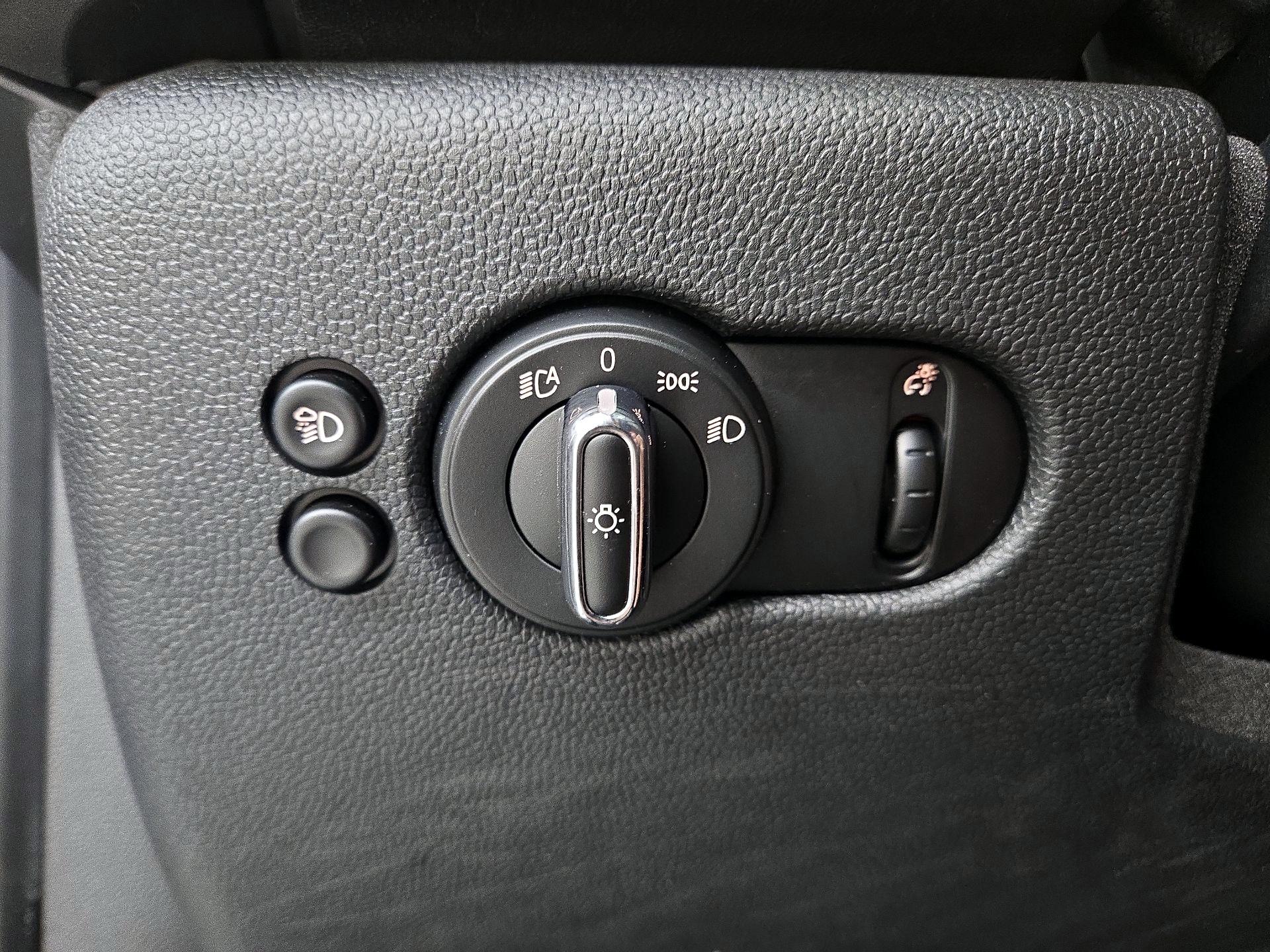 Thumbnail: 2023 MINI Cooper Hardtop - 13